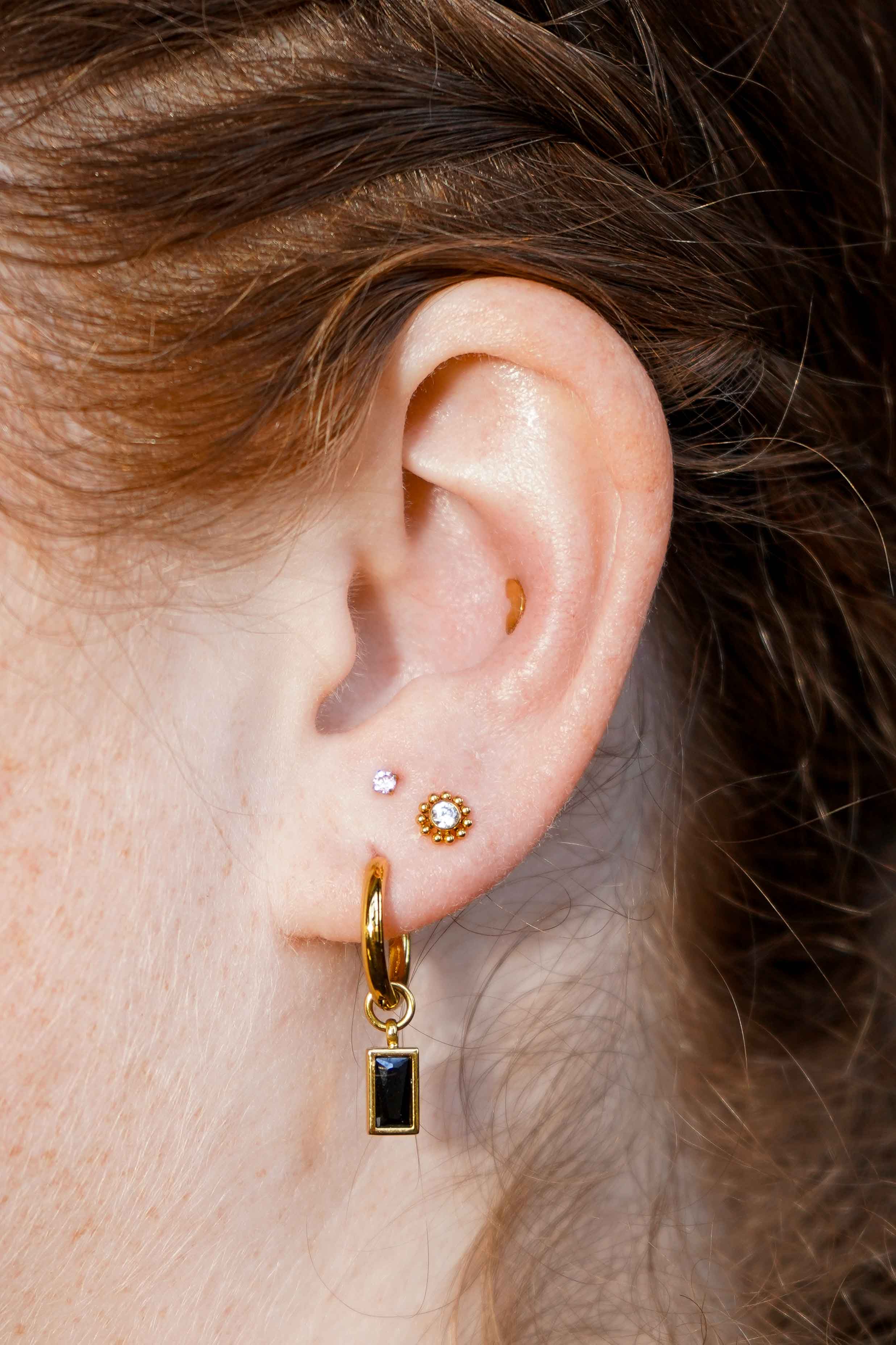 Zirconia Daisy Flat Back Stud