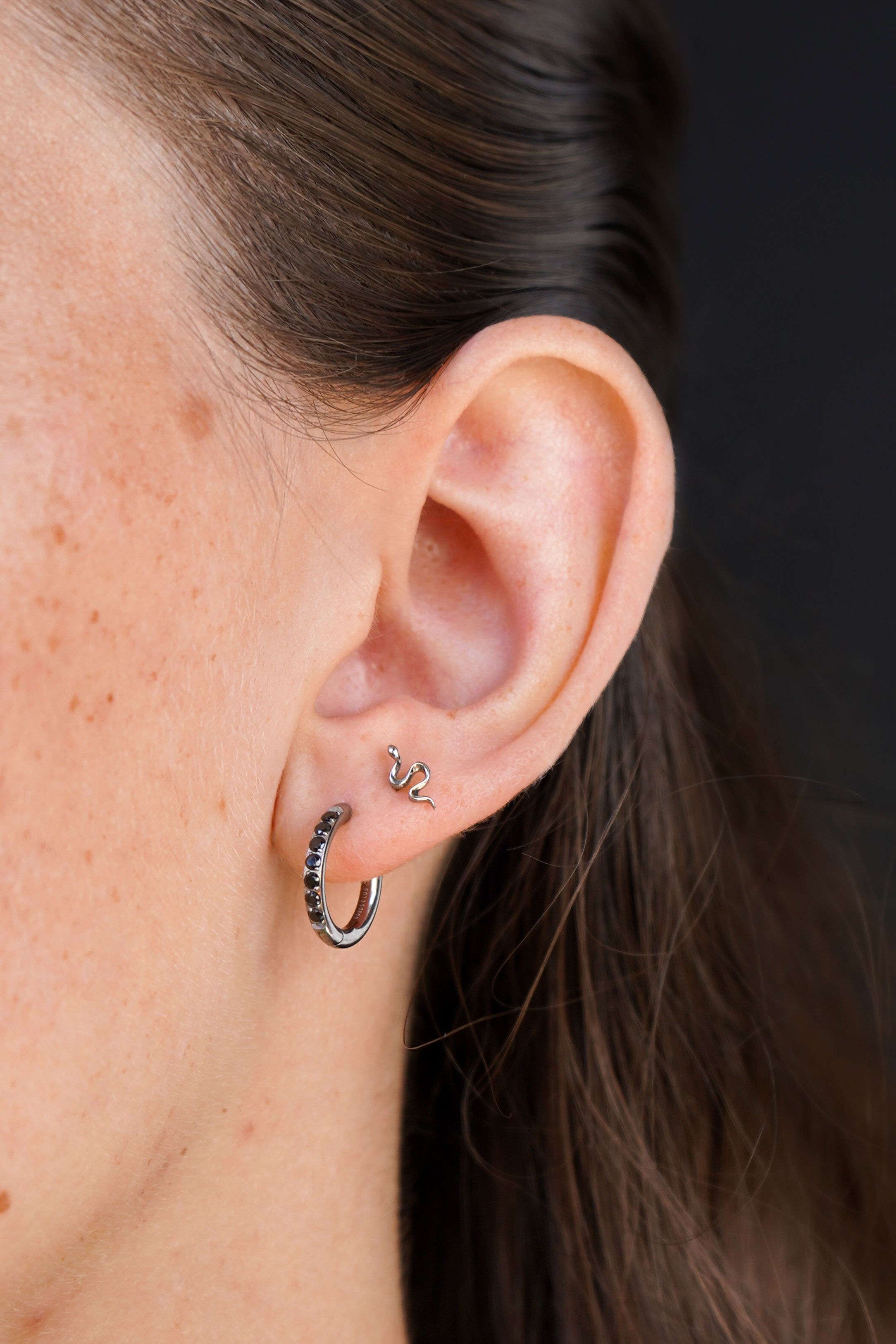 Sleek Snake Flat Back Stud