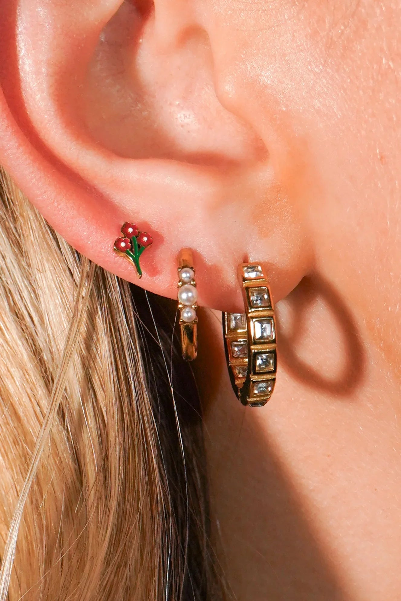 Posy Enamel Flat Back Stud