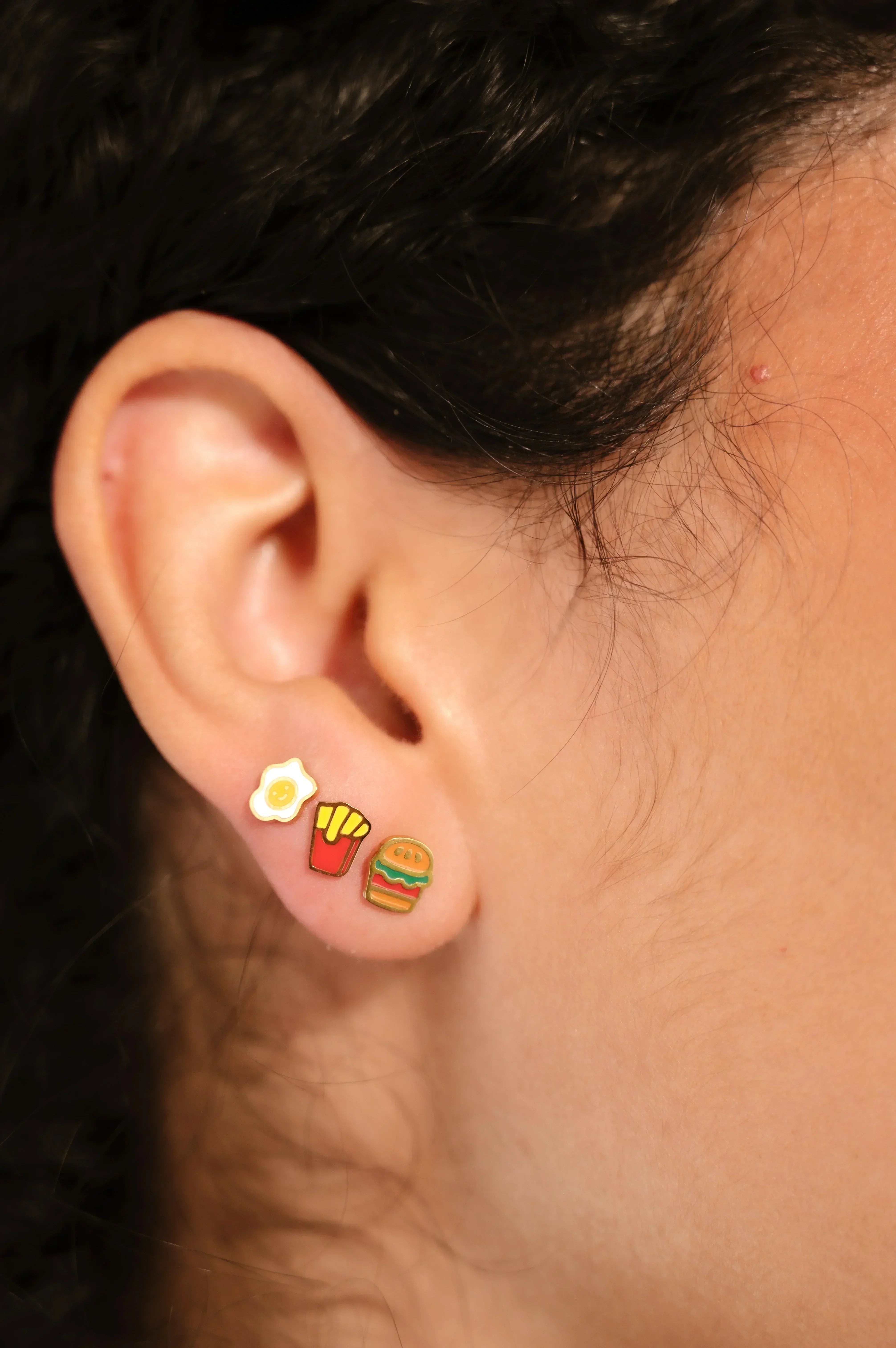 Hamburger Enamel Flat Back Stud