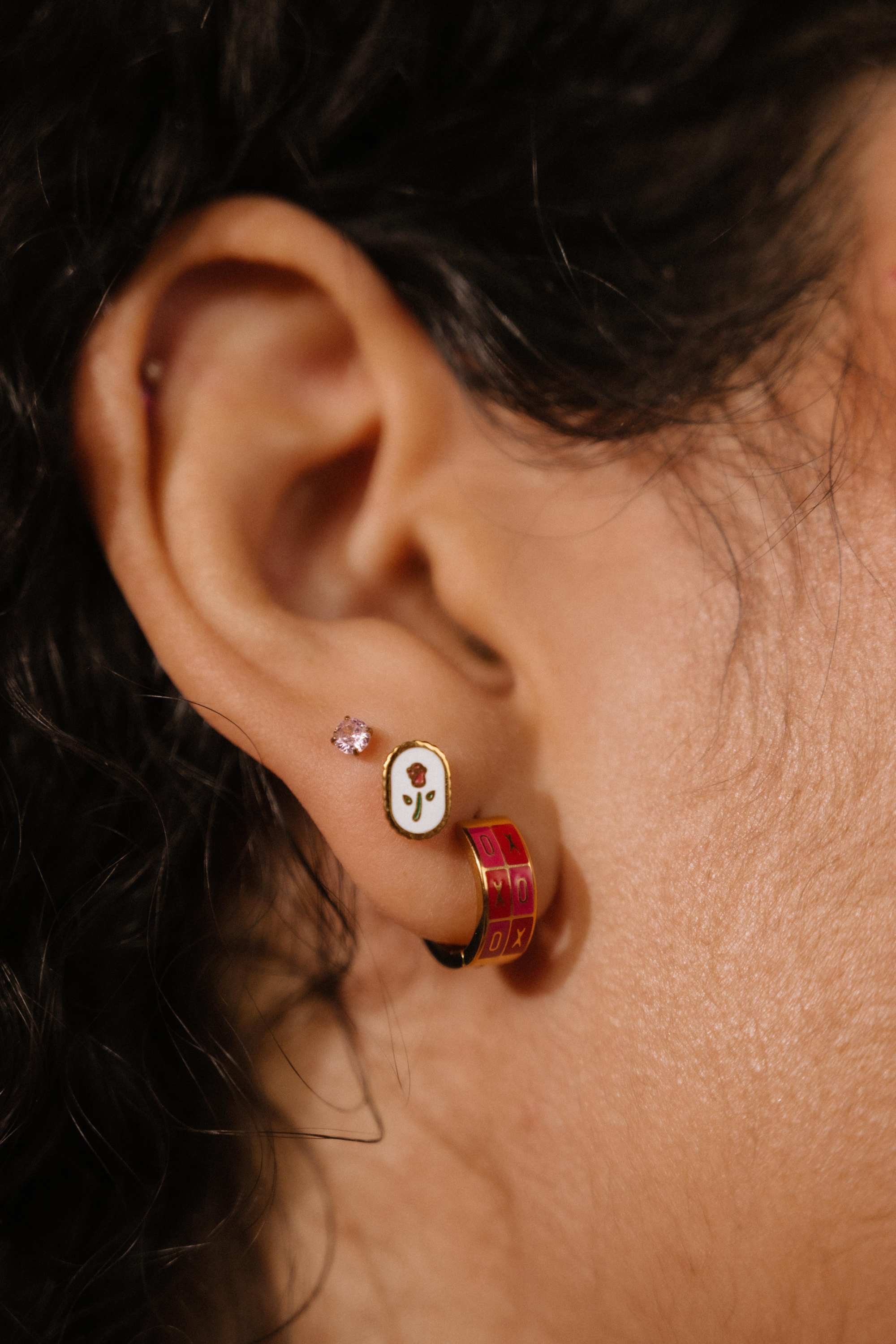 Vintage Rose Flat Back Stud