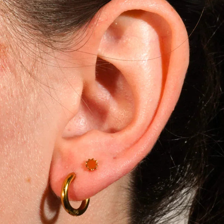 Sunny Pop Enamel Flat Back Stud - Terra Cotta