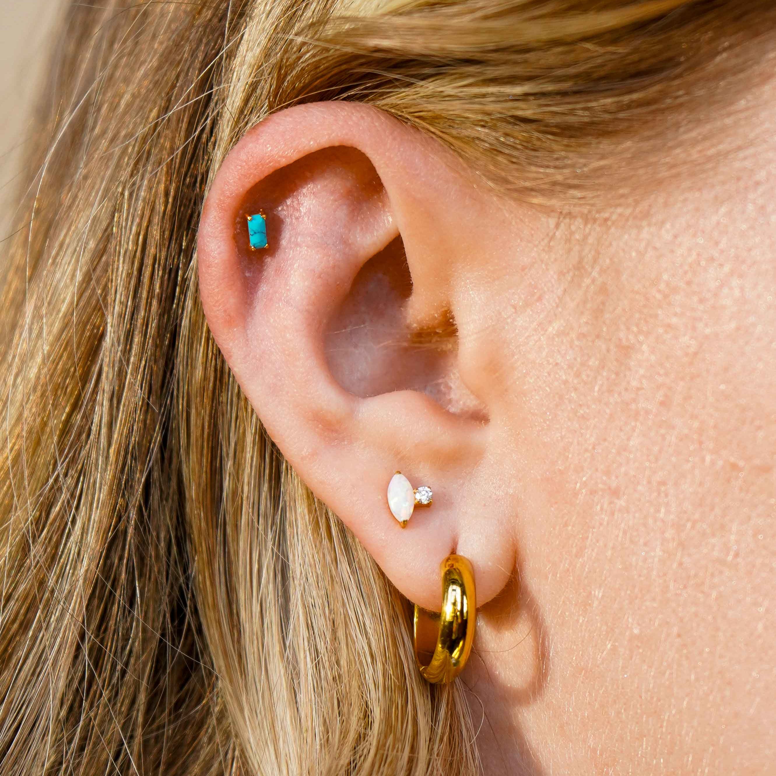 Blue Skies Baguette Flat Back Stud