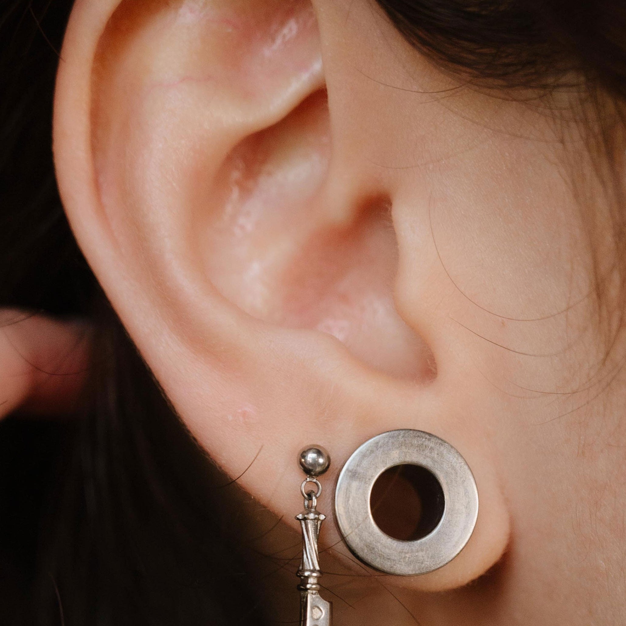 Final Cut Flat Back Stud