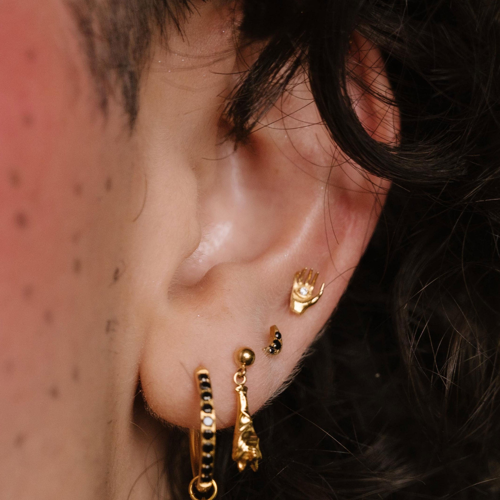 Sleepy Bat Flat Back Stud