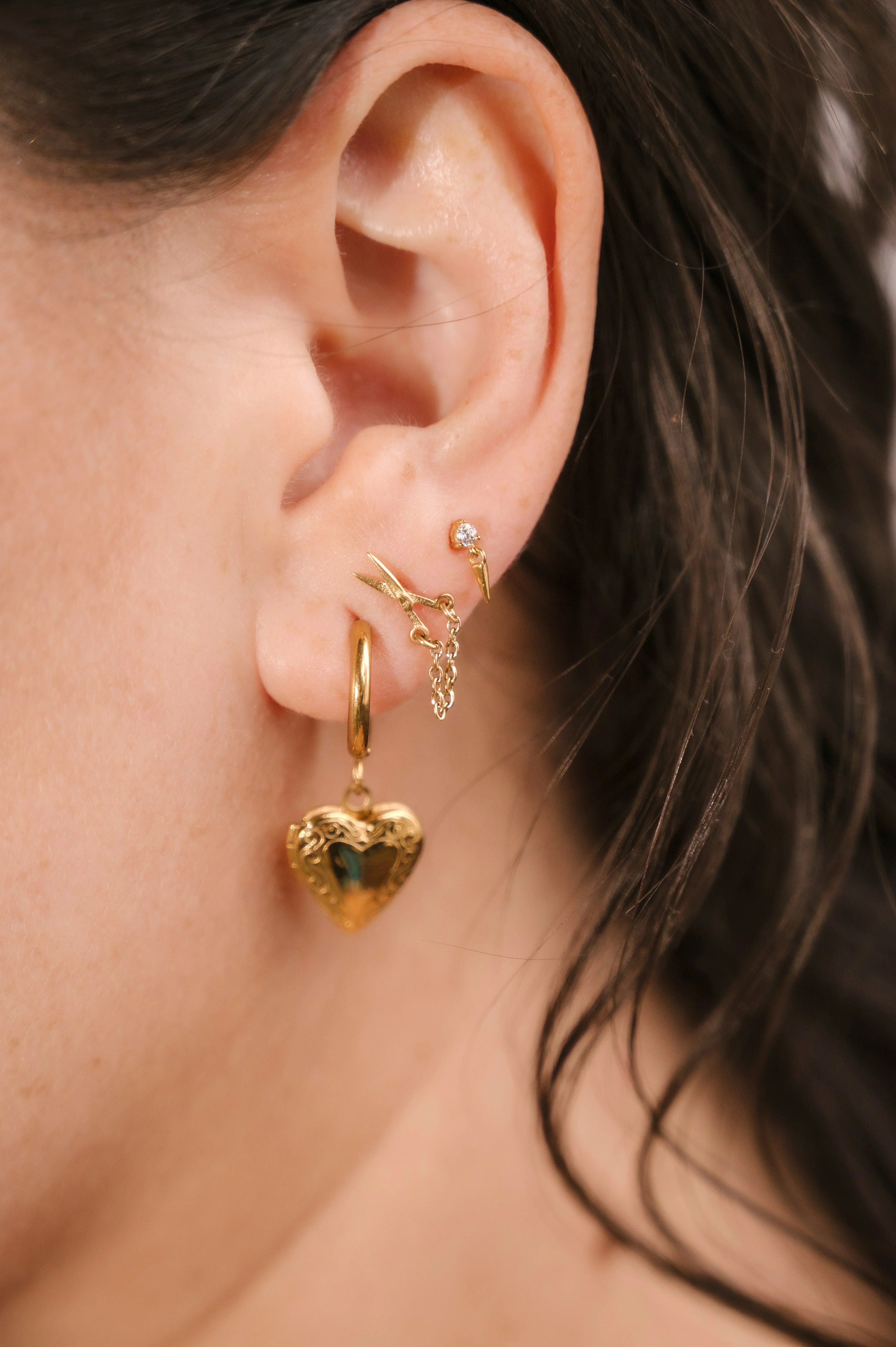 Craft Shears Flat Back Stud