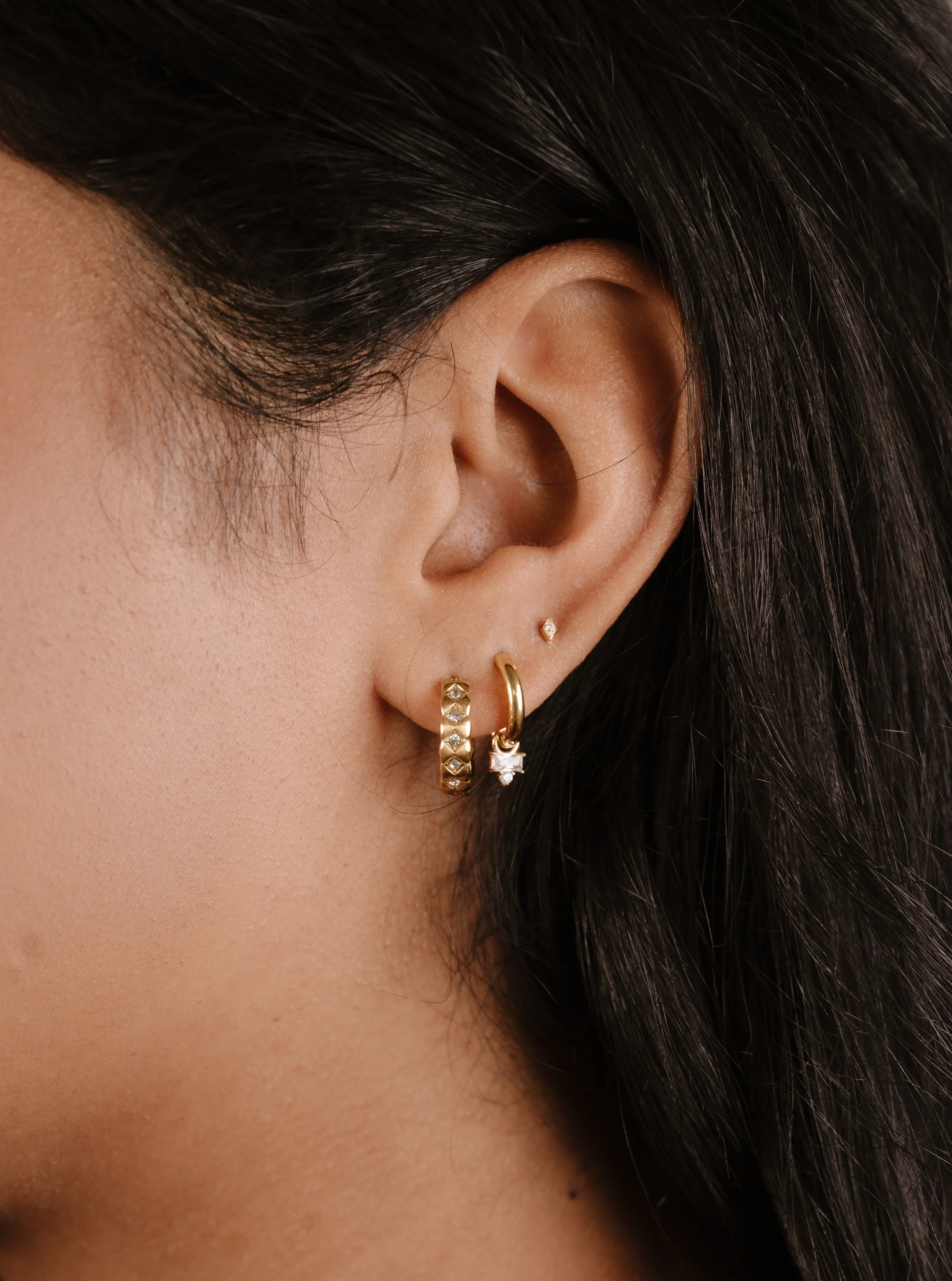 Fractal Micro Flat Back Stud