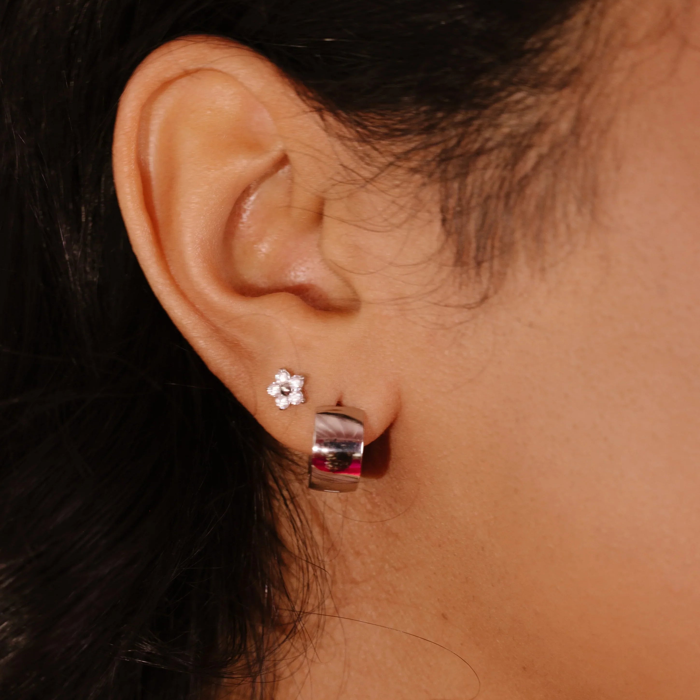 Icy Dahlia Flat Back Stud
