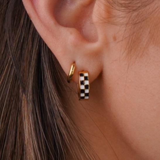 Black & White Checker Titanium Hoops