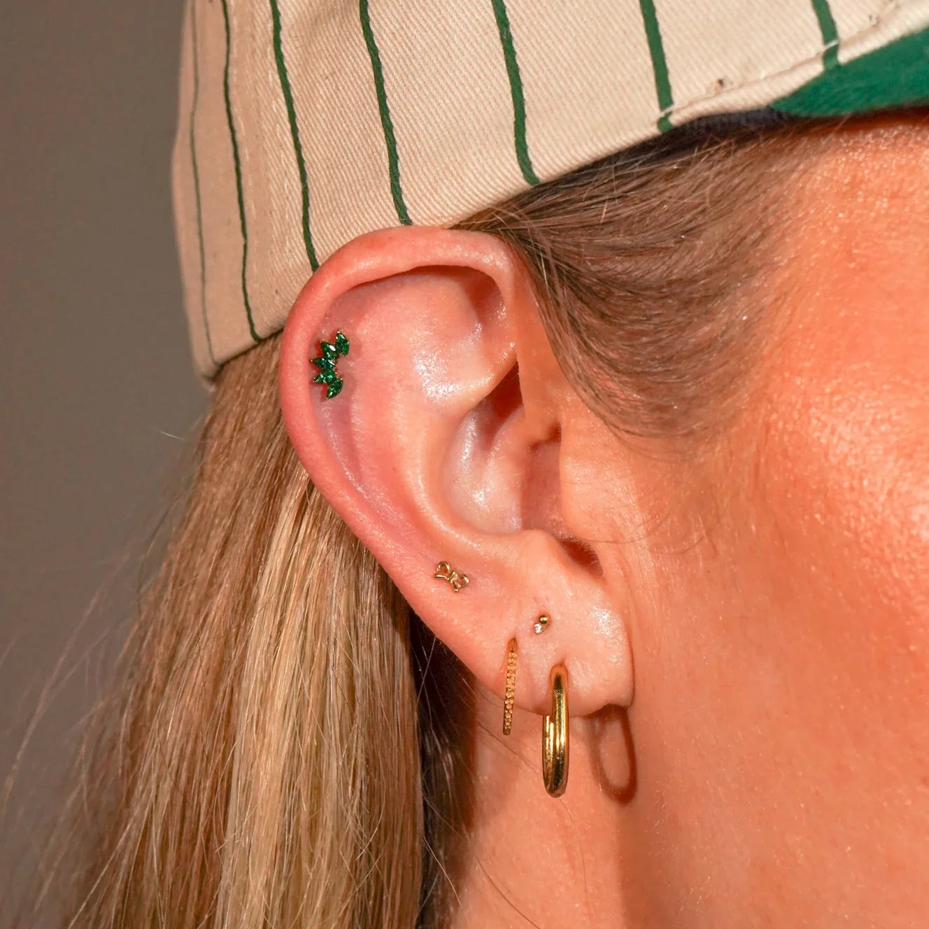 Deco Marquise Fan Flat Back Stud - Green