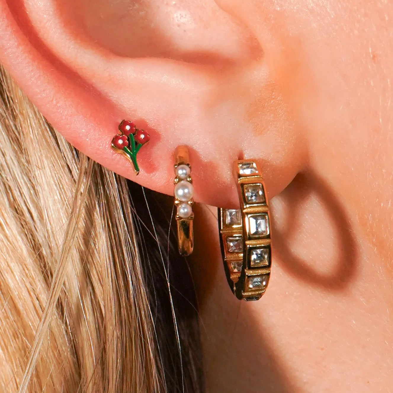 Posy Enamel Flat Back Stud