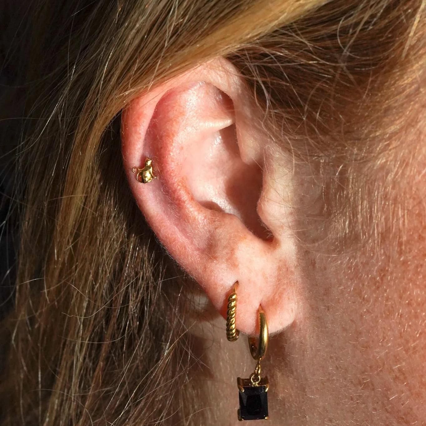 Cat Profile Flat Back Stud