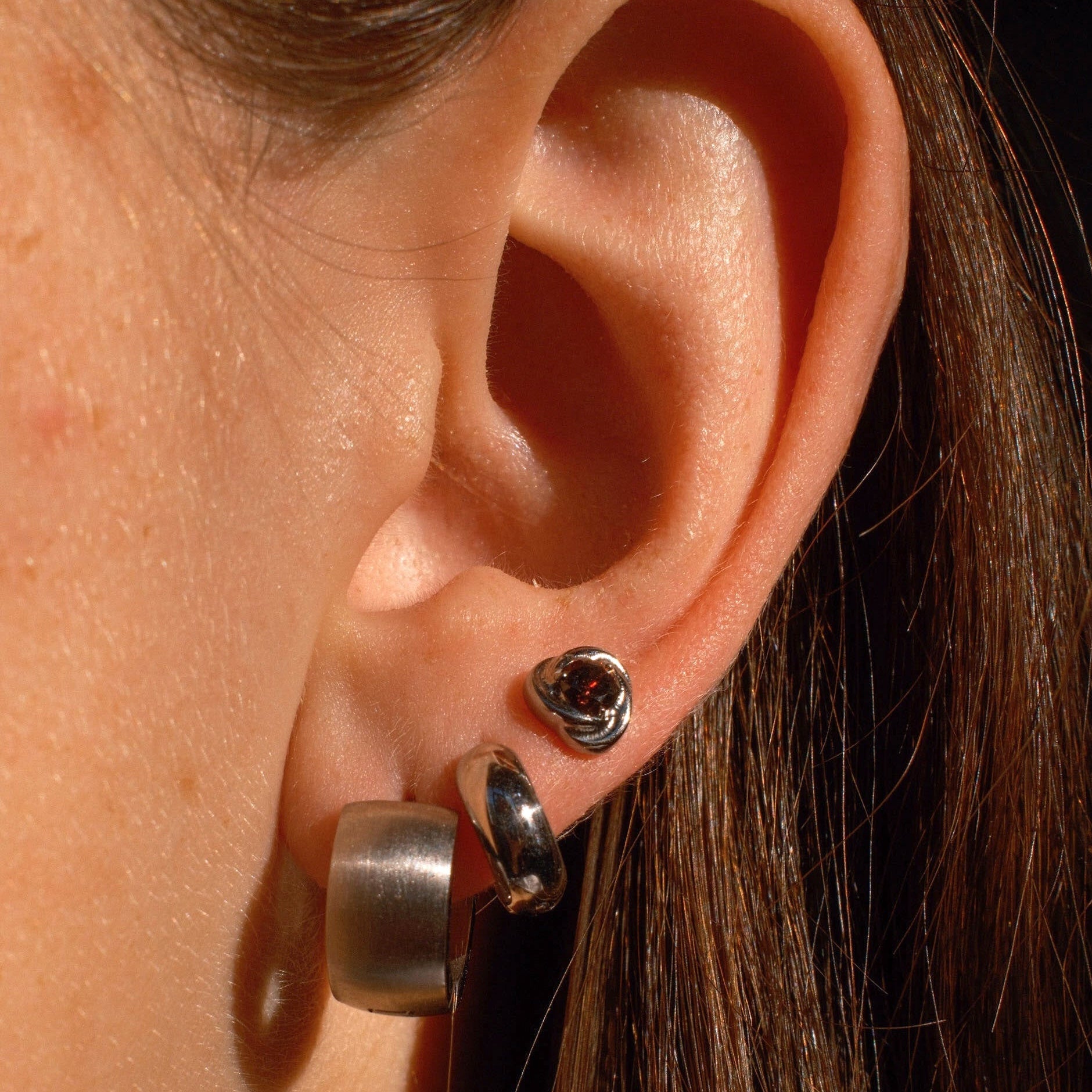 Brooch Flat Back Stud - Coffee