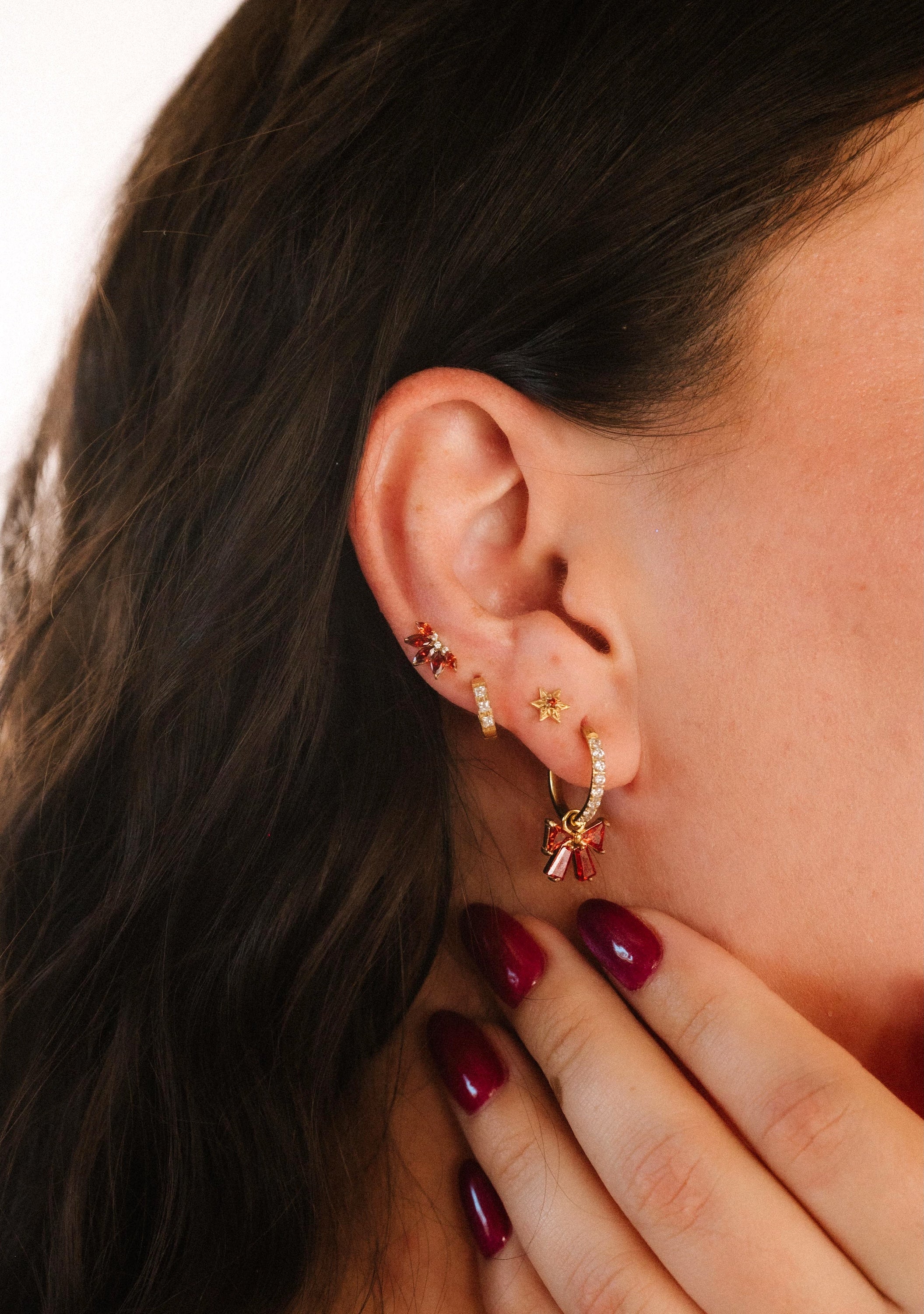 Aura Fan Flat Back Stud - Garnet