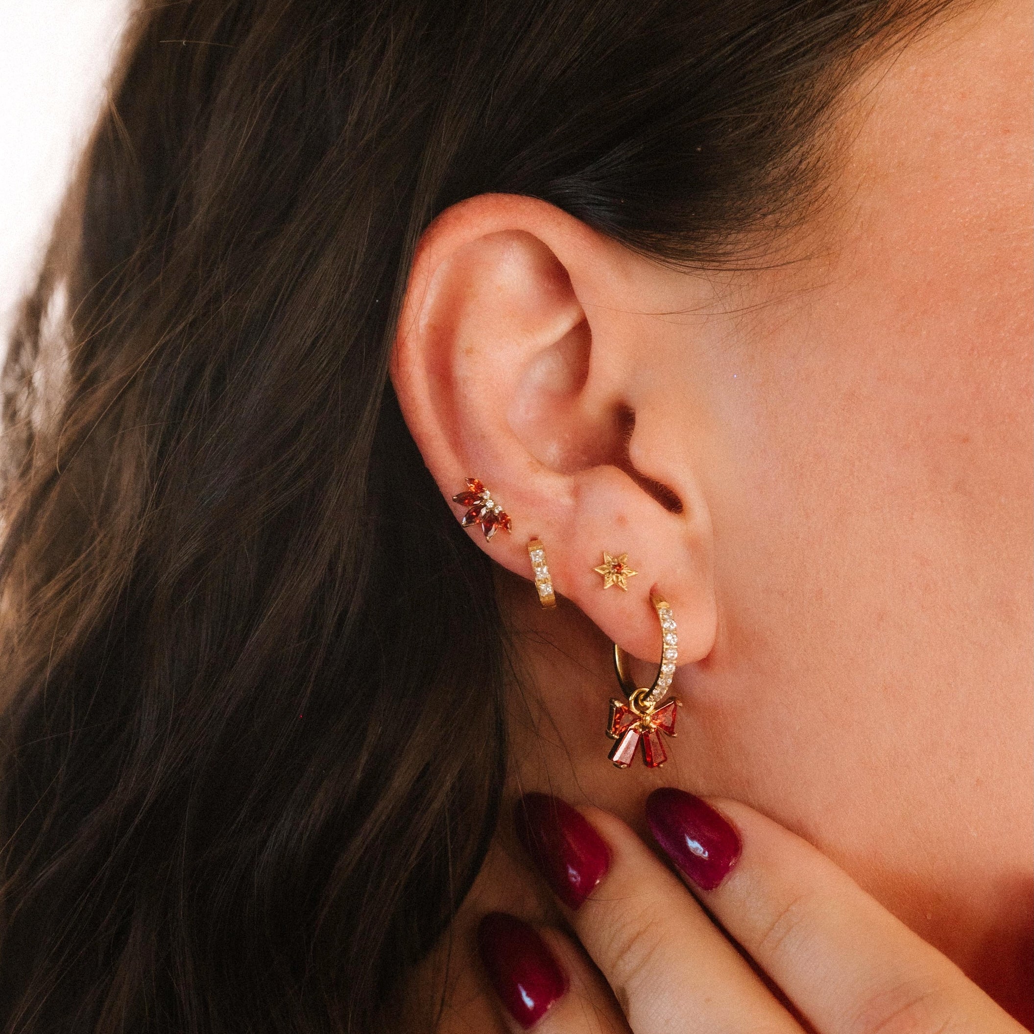 Aura Fan Flat Back Stud - Garnet