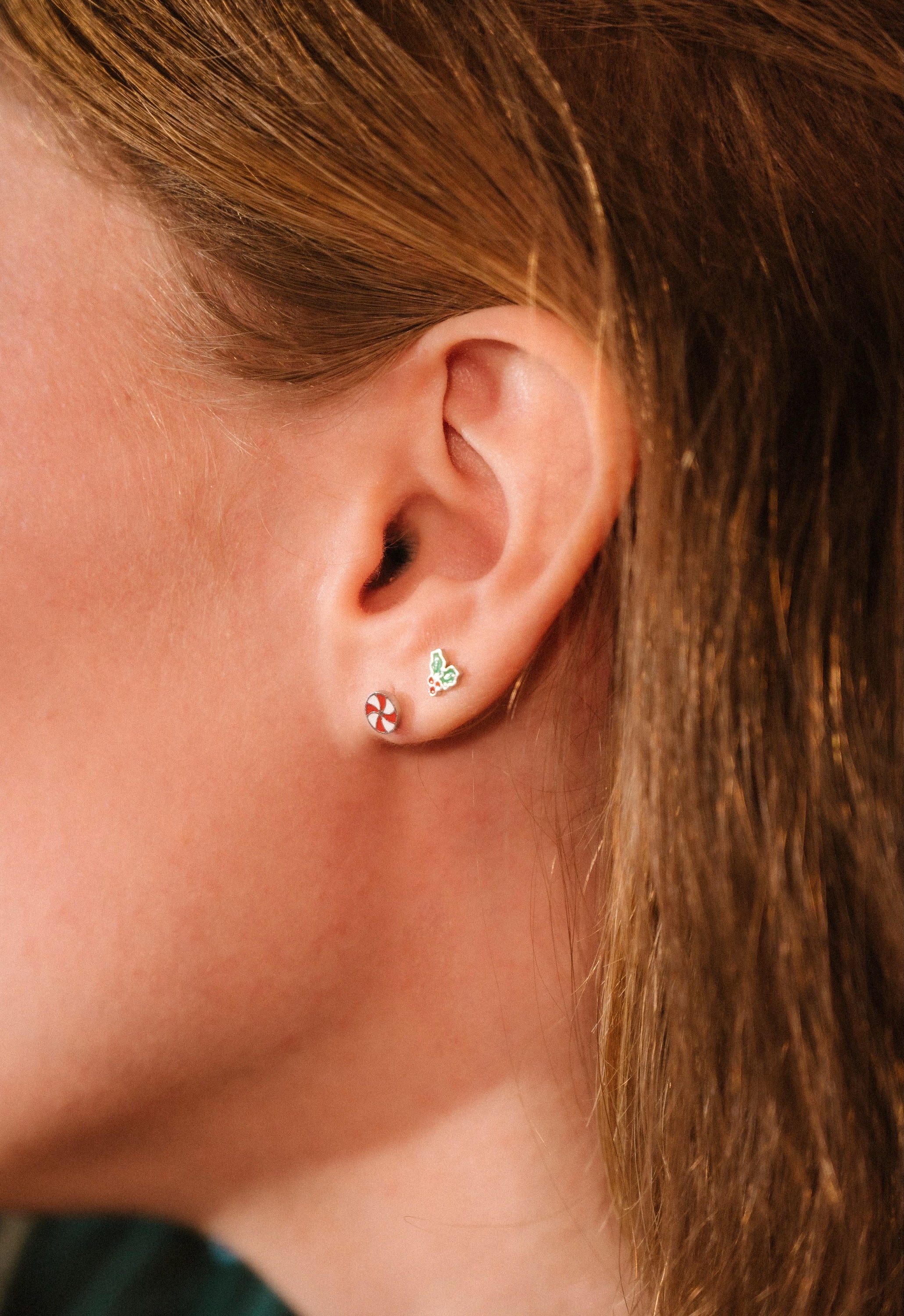 Holly Enamel Flat Back Stud