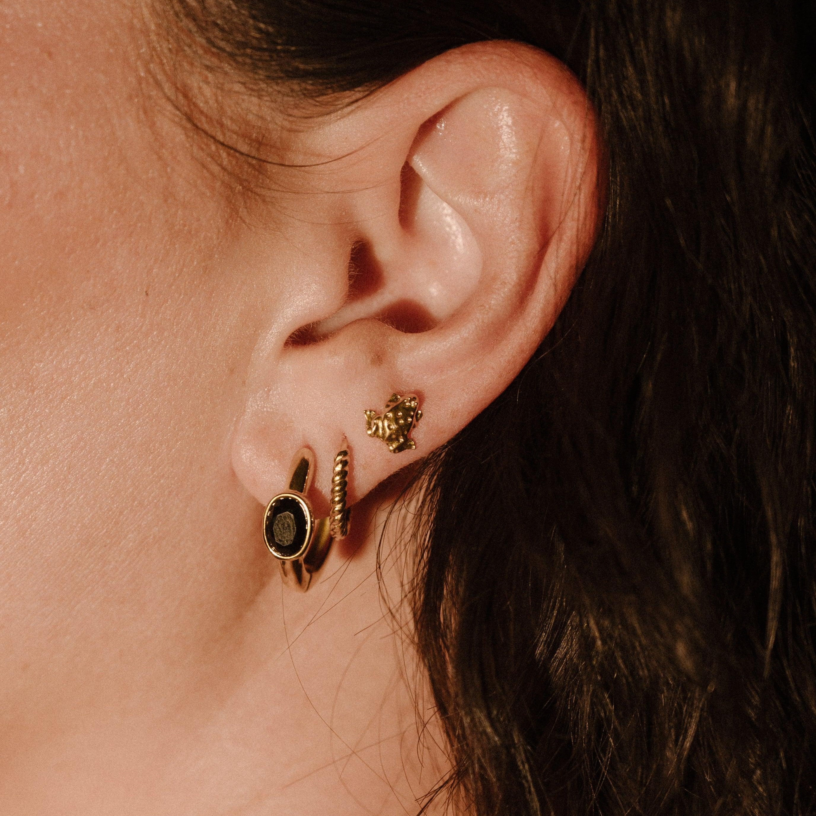 Toad Flat Back Stud