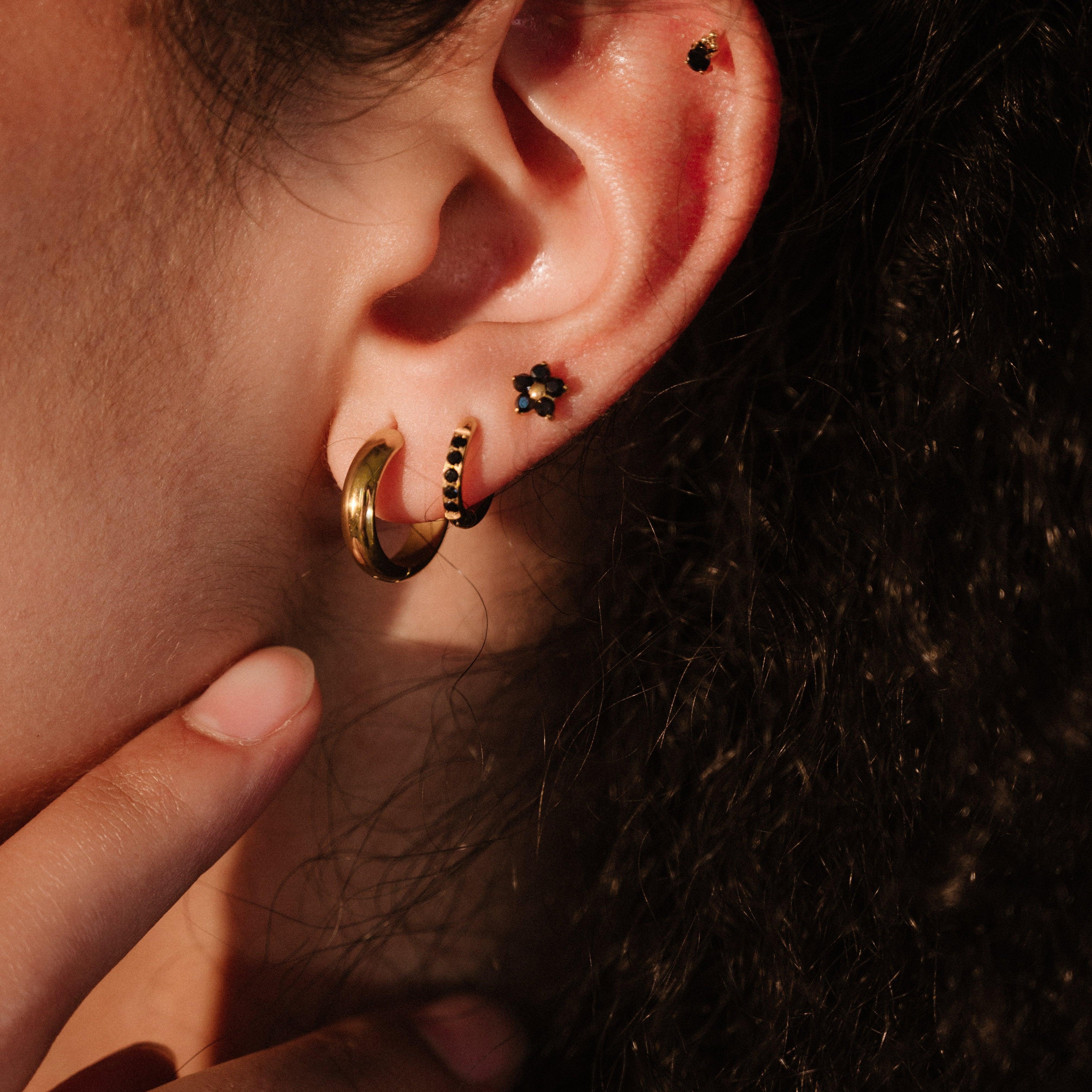 Cauldron Flat Back Stud