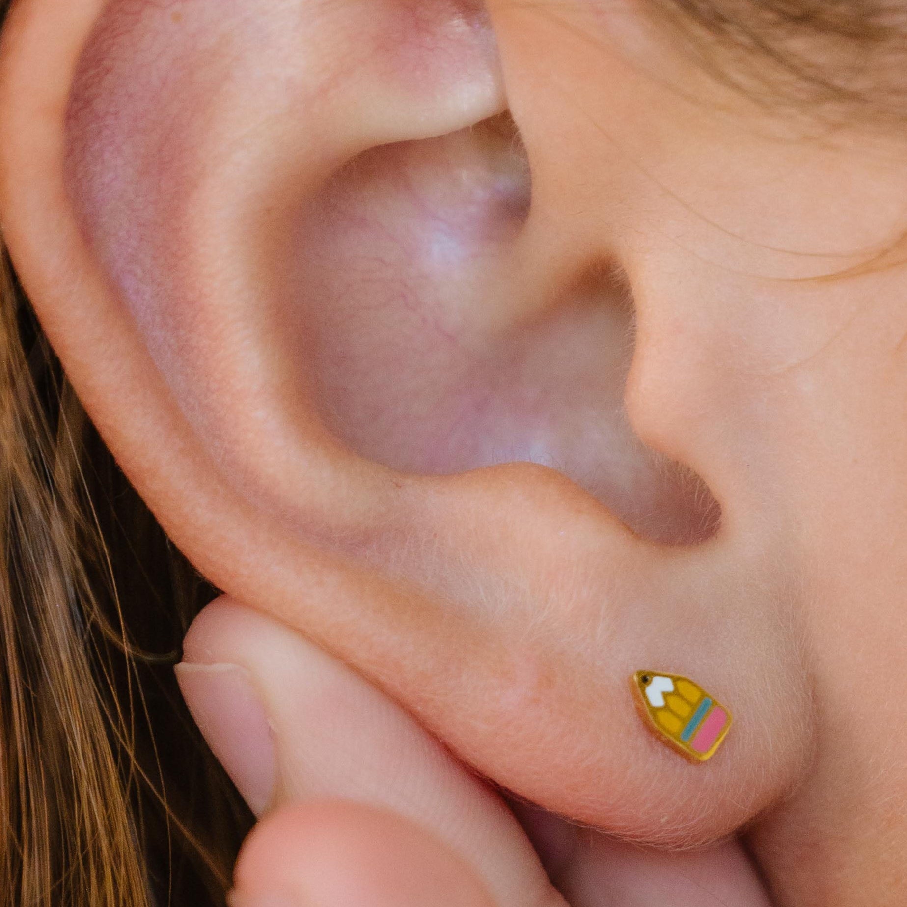 Stubby Pencil Flat Back Stud