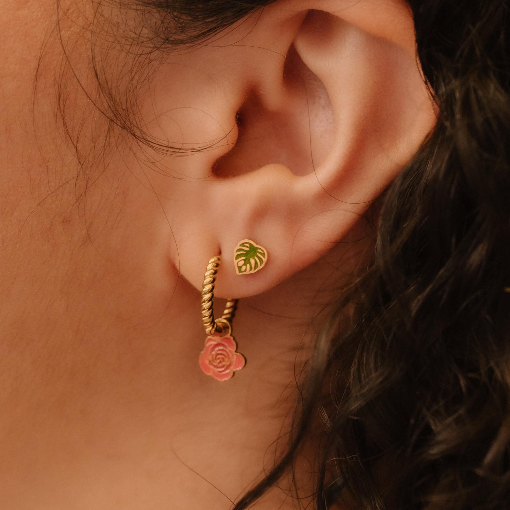 Monstera Enamel Flat Back Stud