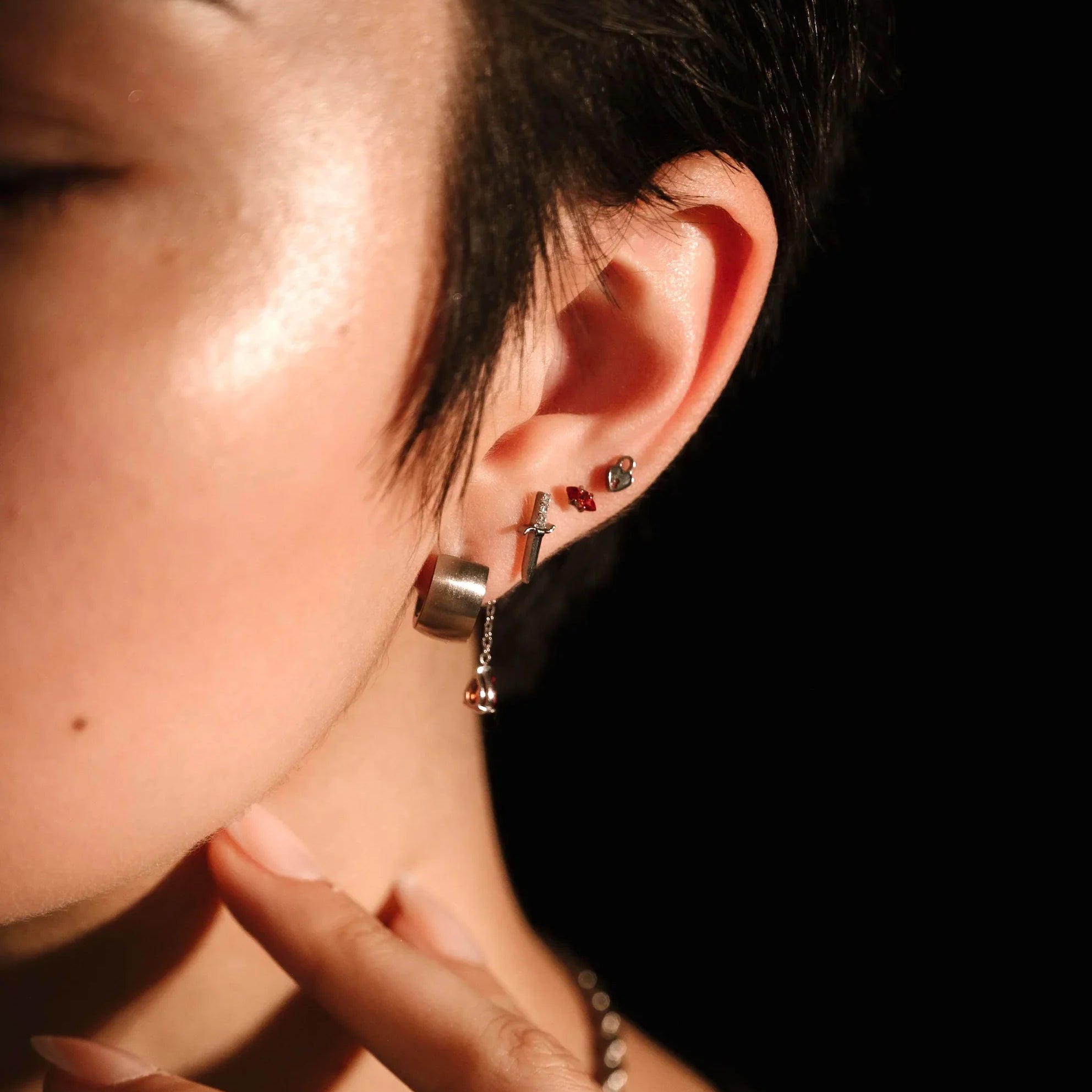 Prong-Set Marquise Flat Back Stud - Garnet