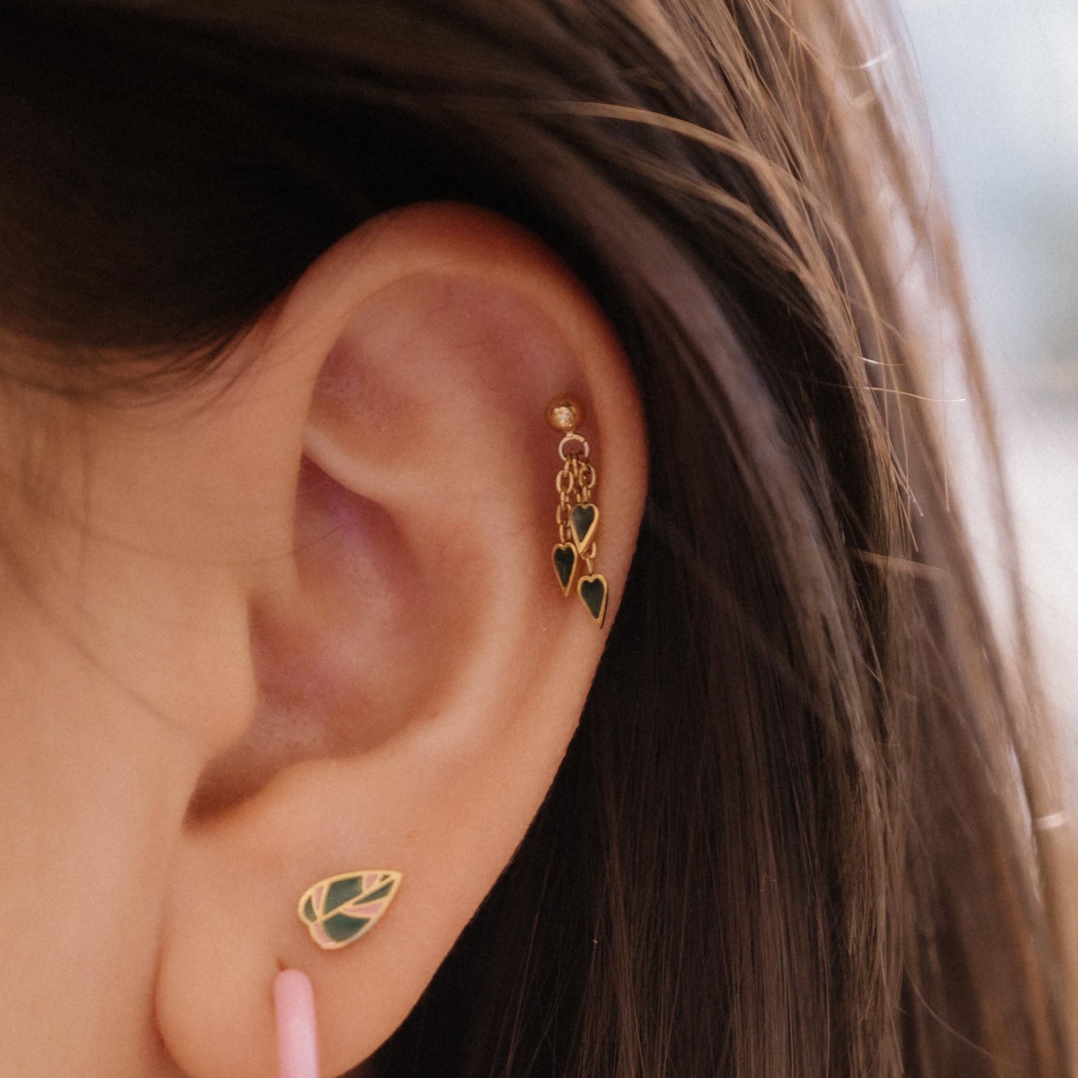 Pothos Enamel Flat Back Stud
