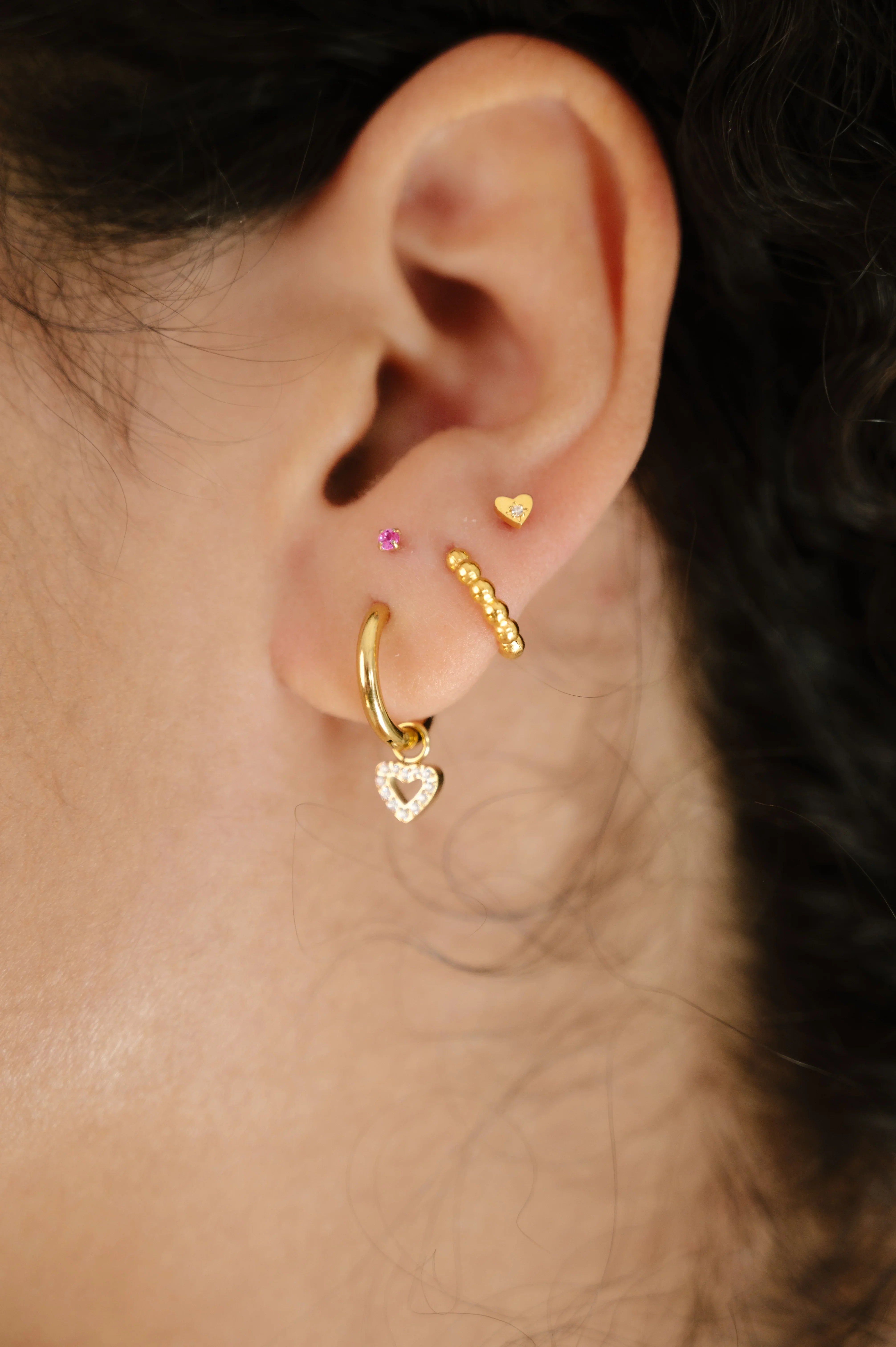 Meet-Cute Zirconia Flat Back Stud