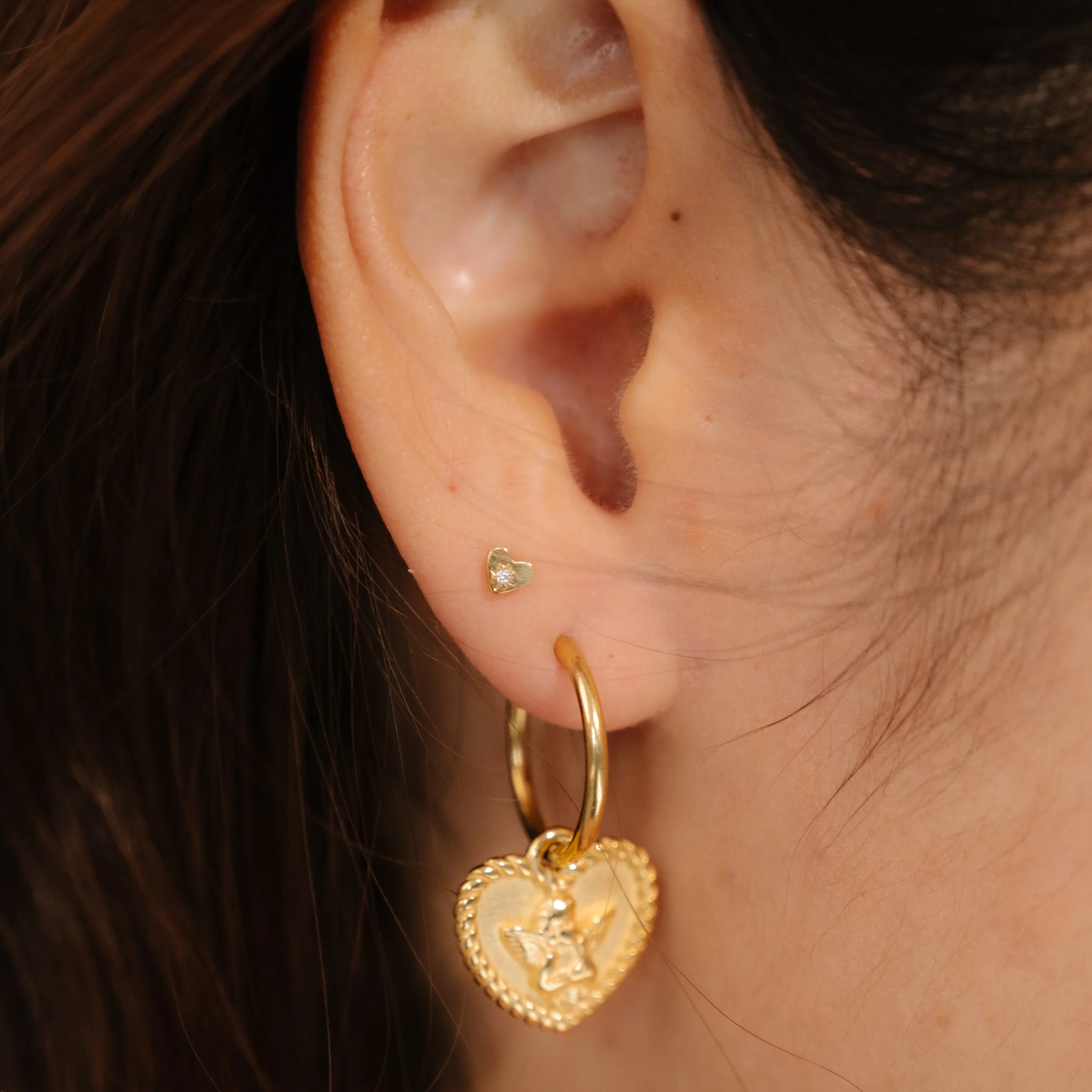 Meet-Cute Zirconia Flat Back Stud