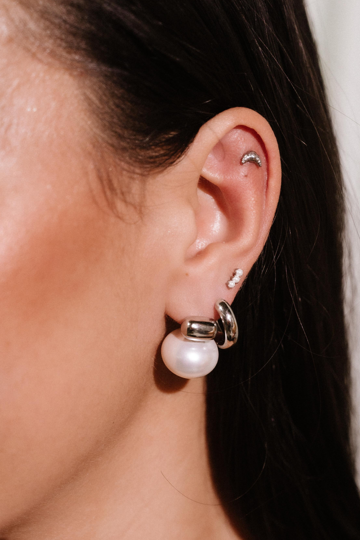 Perle Statement Studs