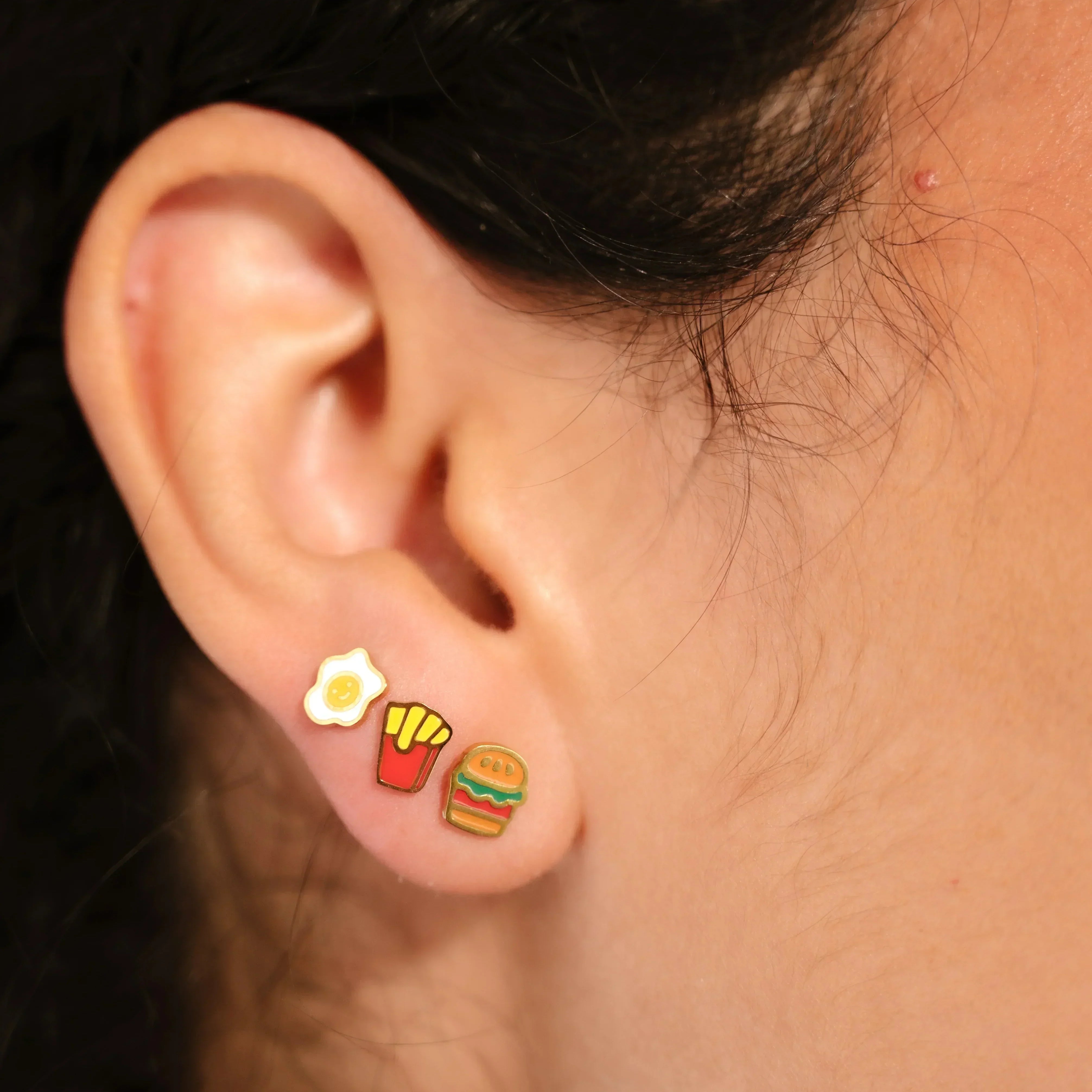 Hamburger Enamel Flat Back Stud