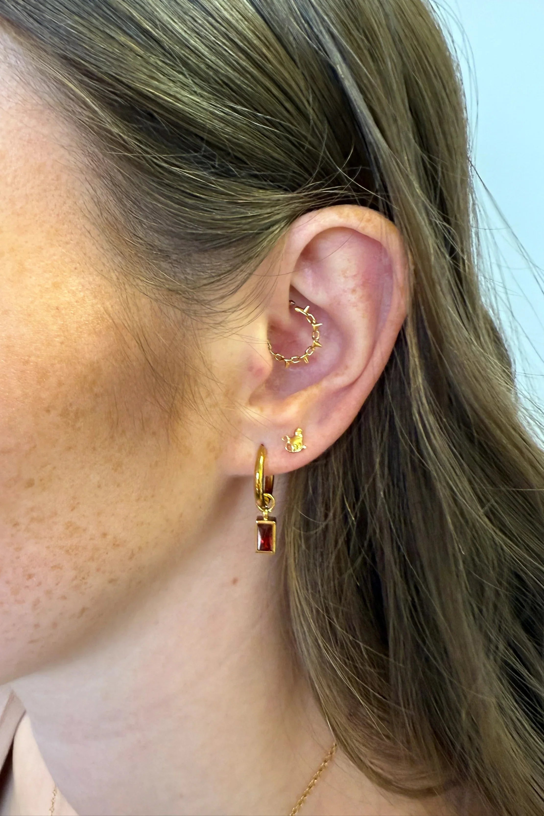 Cat Profile Flat Back Stud