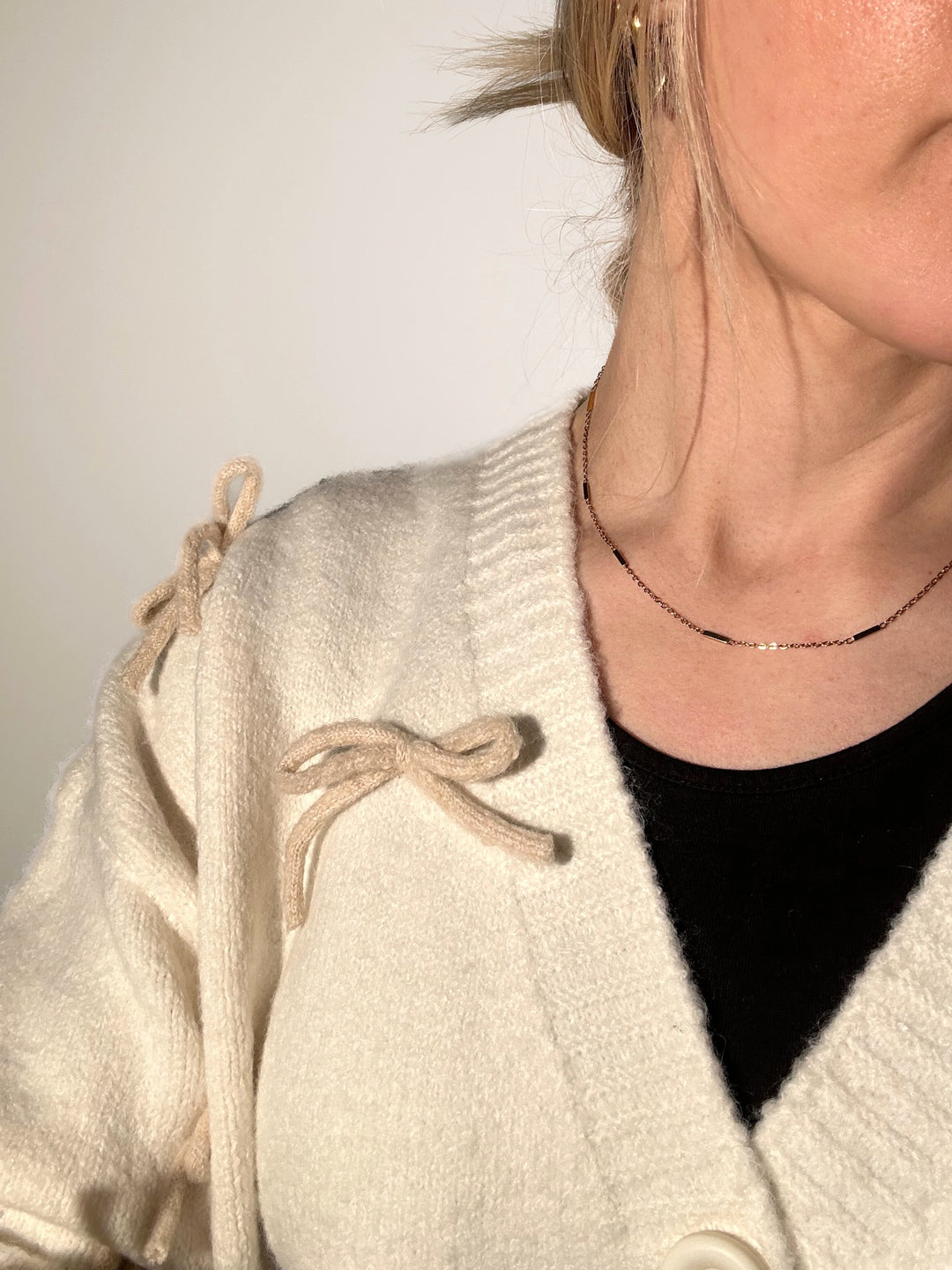 Invisible String Theory Necklace