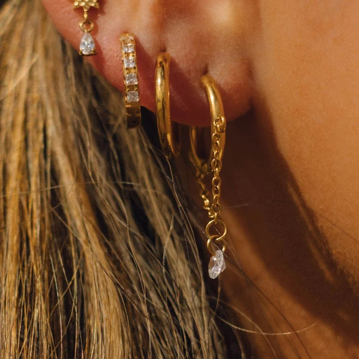 Glimmer Hoops