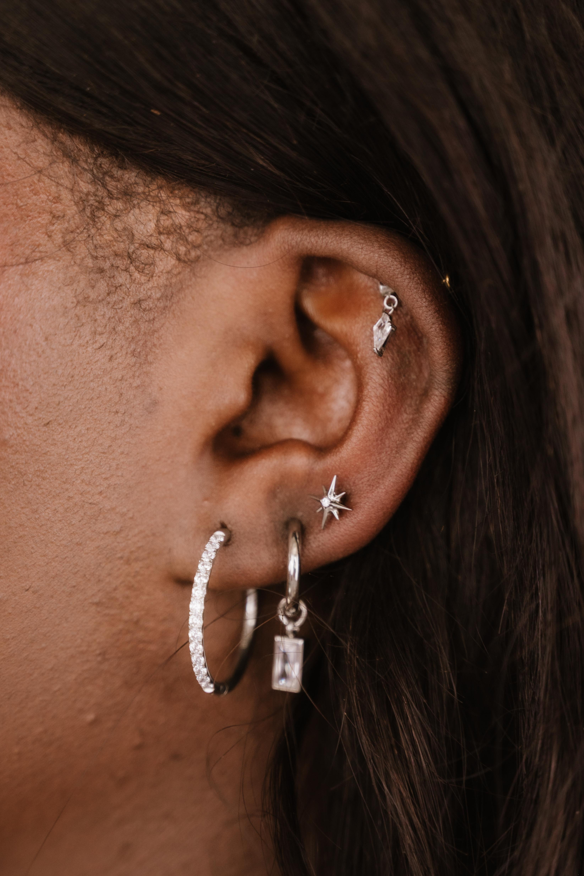 Glacé Flat Back Stud