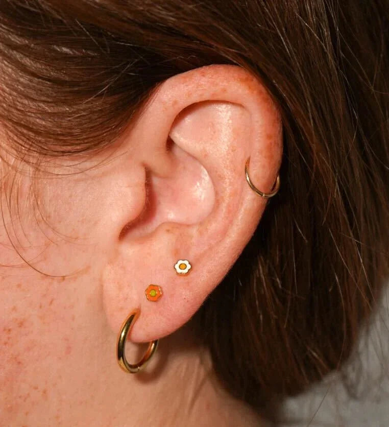 White Enamel Daisy Flat Back Stud