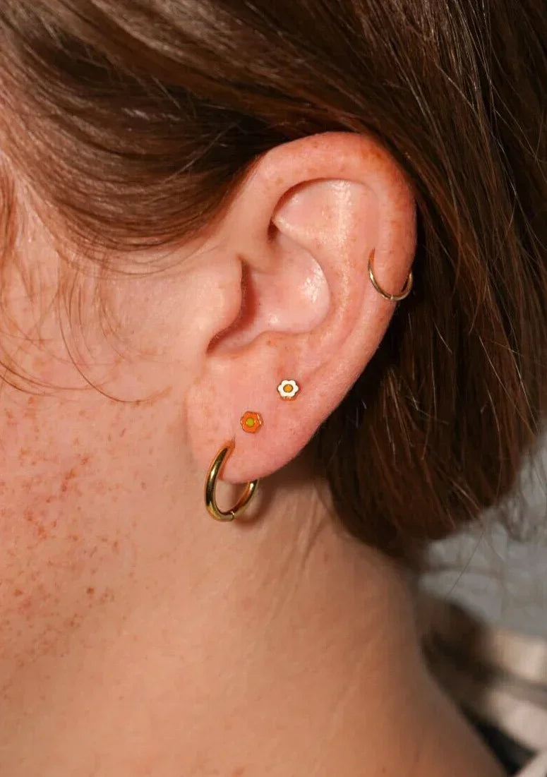 White Enamel Daisy Flat Back Stud