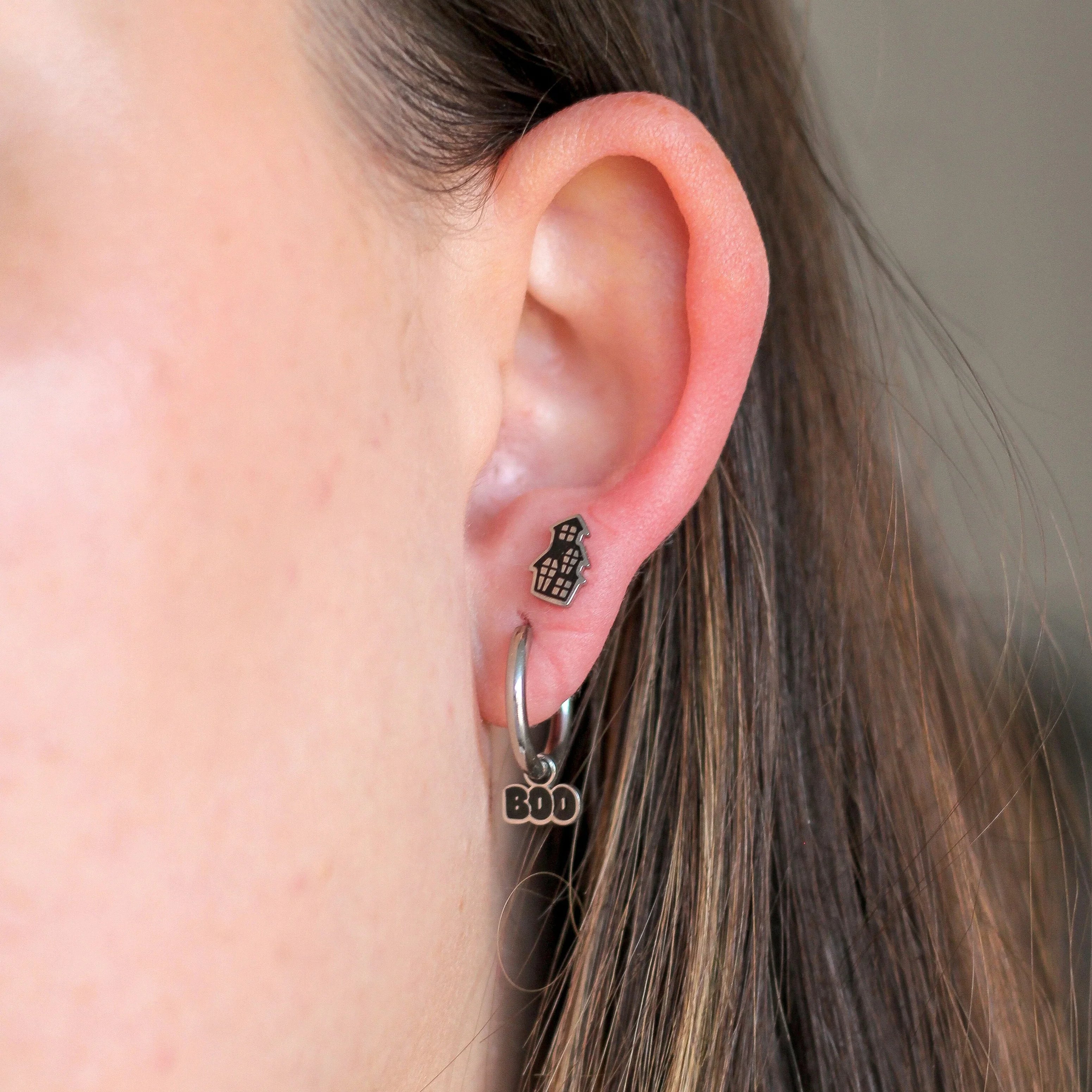 Haunted House Enamel Flat Back Stud
