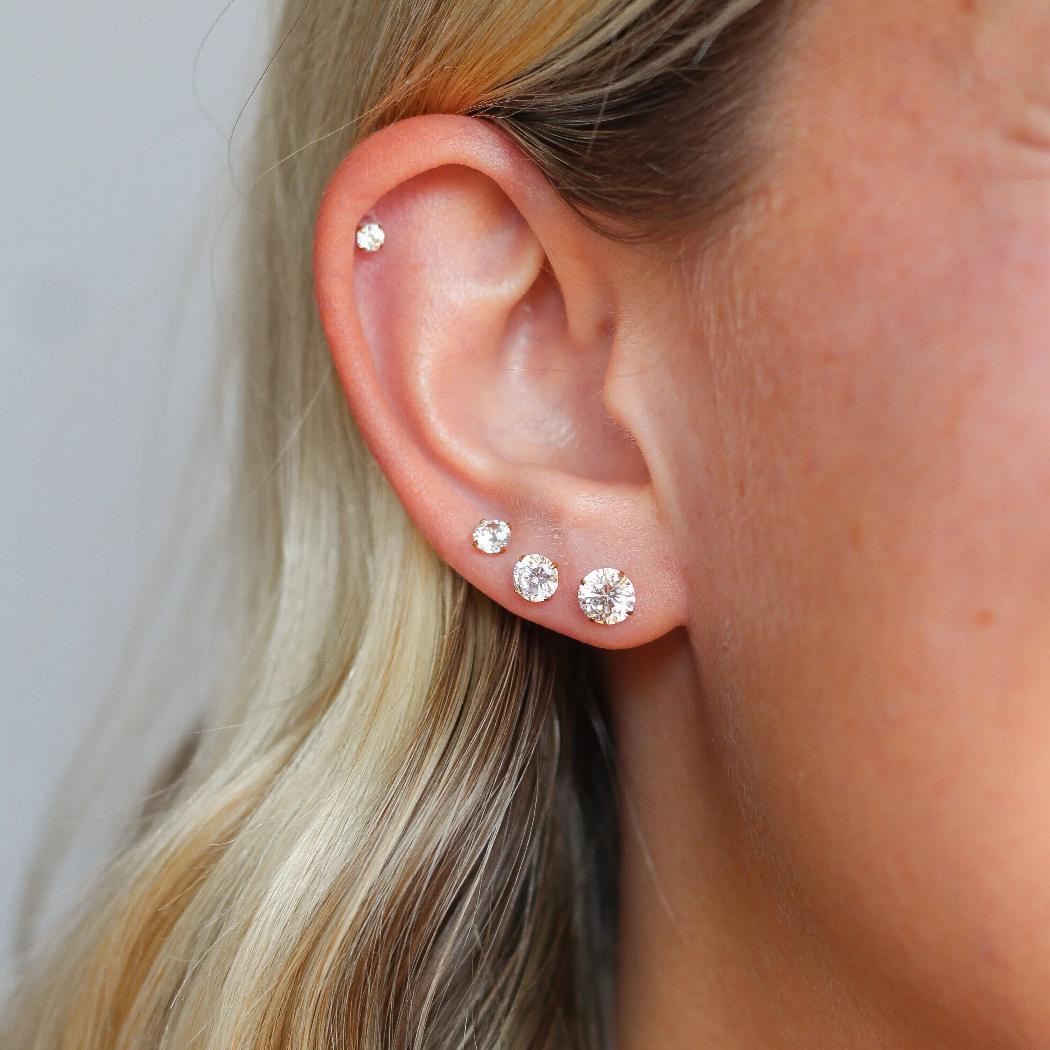 Solitaire 6mm Flat Back Stud