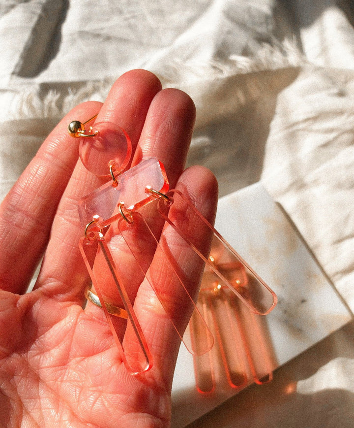 Alba Earrings - Strawberry Spritzer