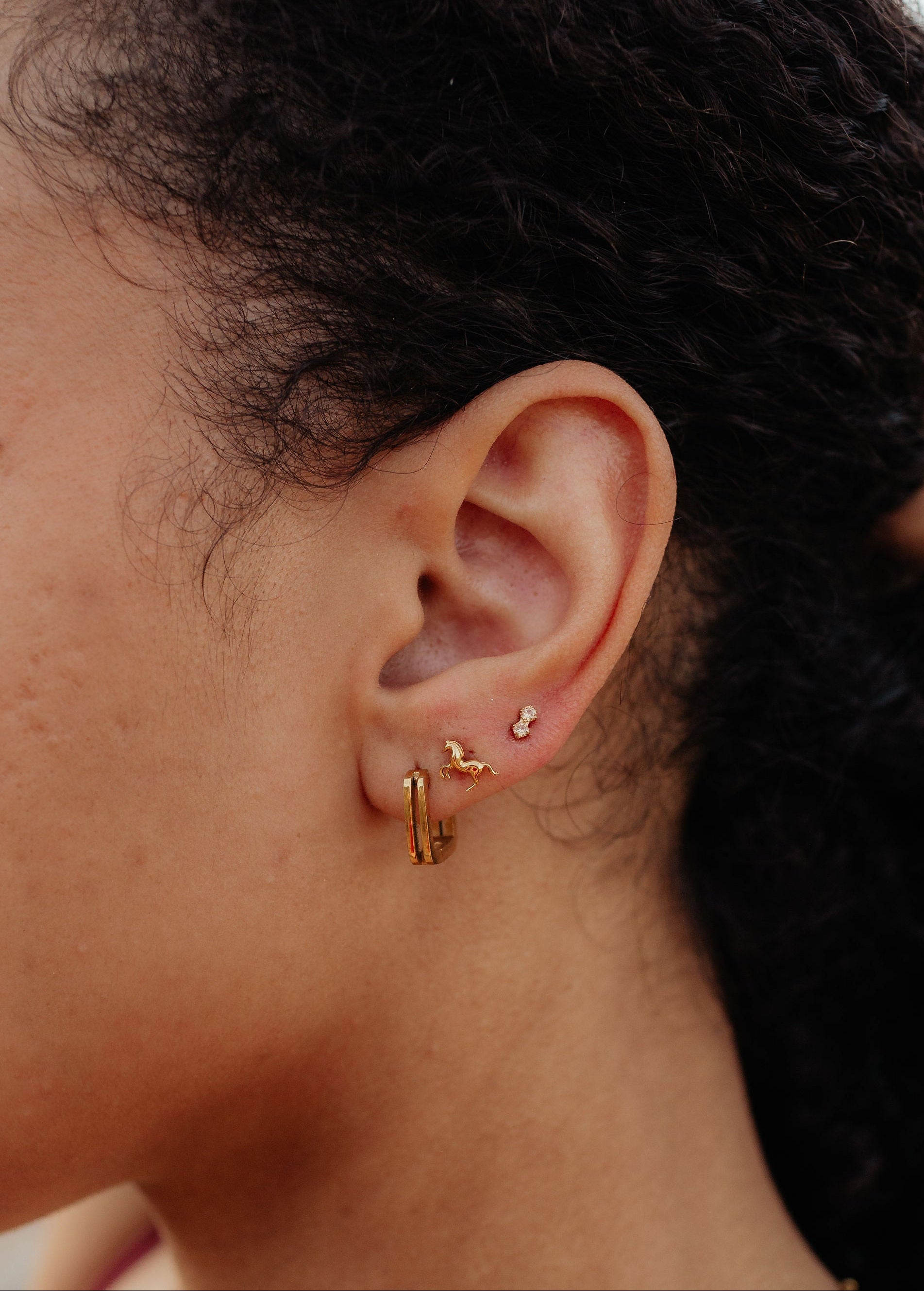 Mirage Flat Back Stud - Desert Sand