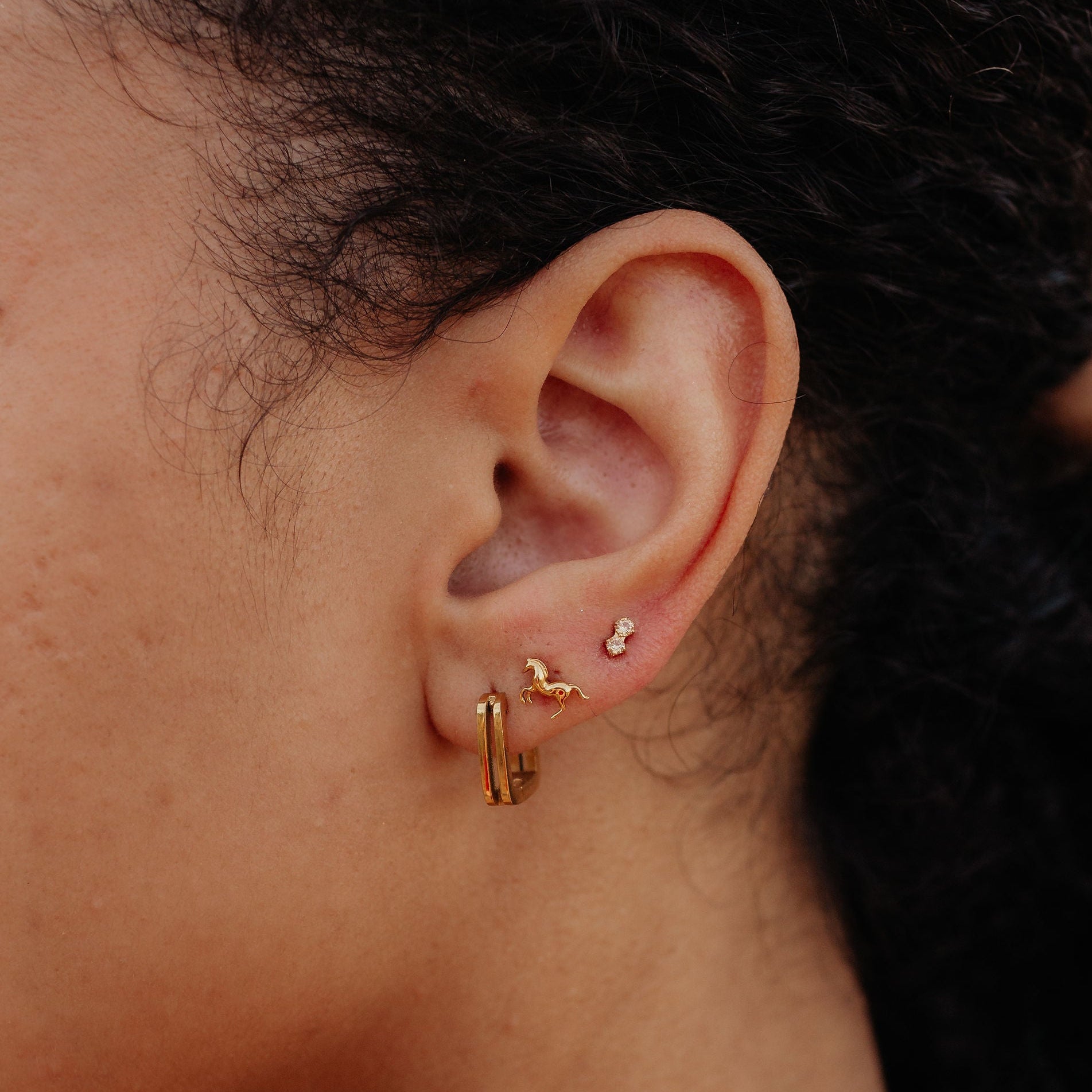 Mirage Flat Back Stud - Desert Sand
