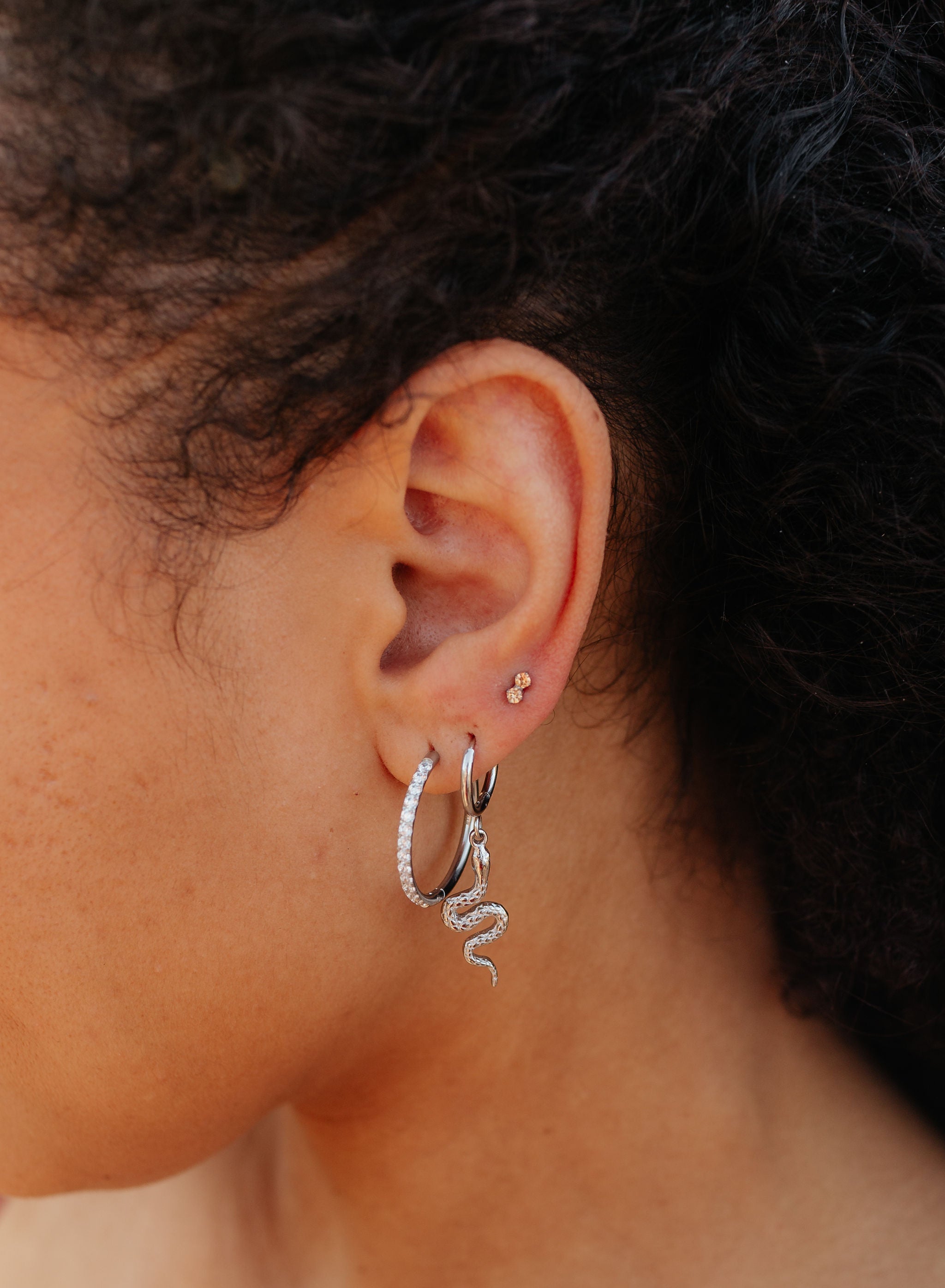 Mirage Flat Back Stud - Desert Sand