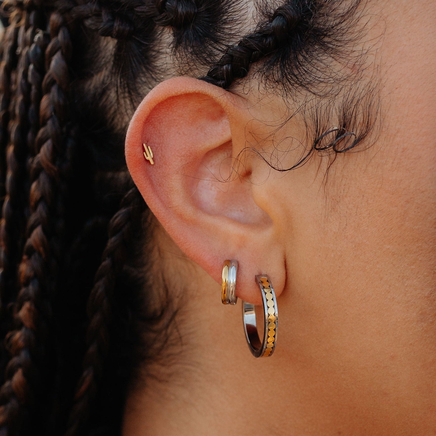 Cactus Flat Back Stud