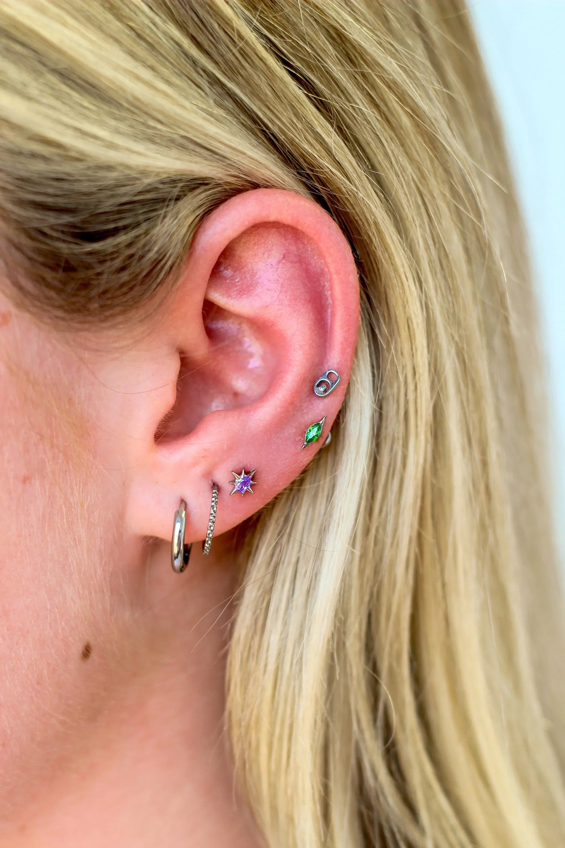 Soda Tab Flat Back Stud