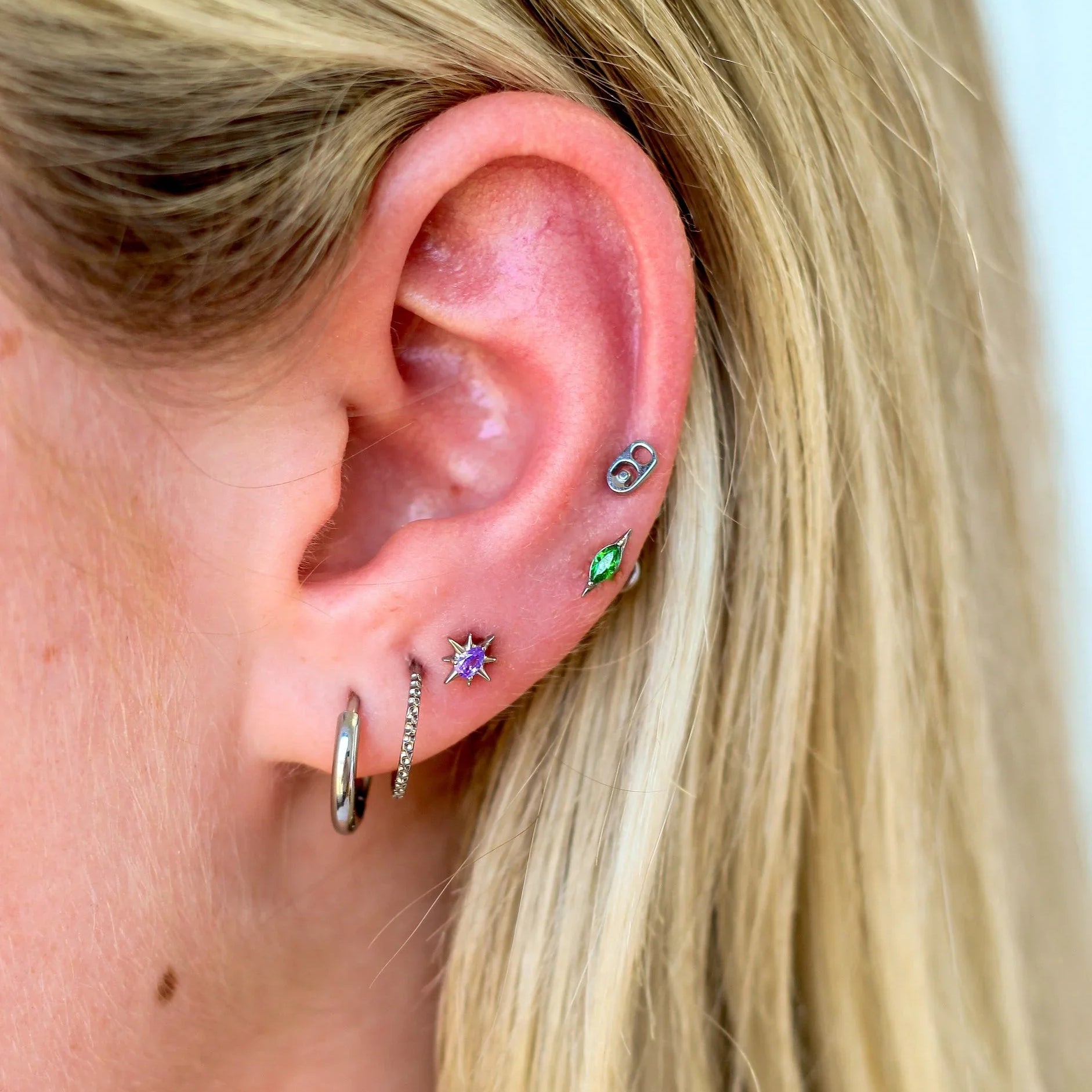 Soda Tab Flat Back Stud