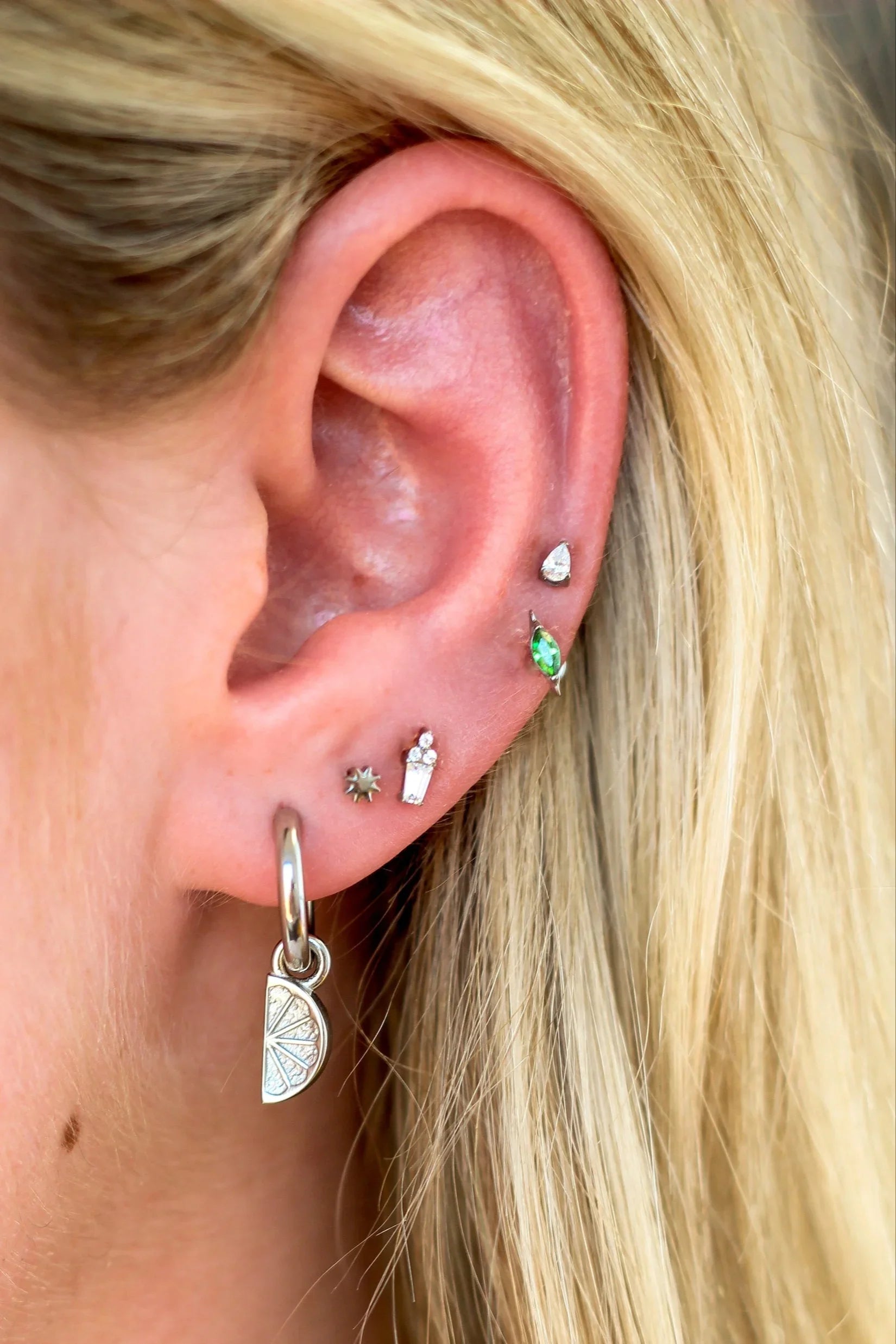 Lemon-Lime Soda Drop Flat Back Stud