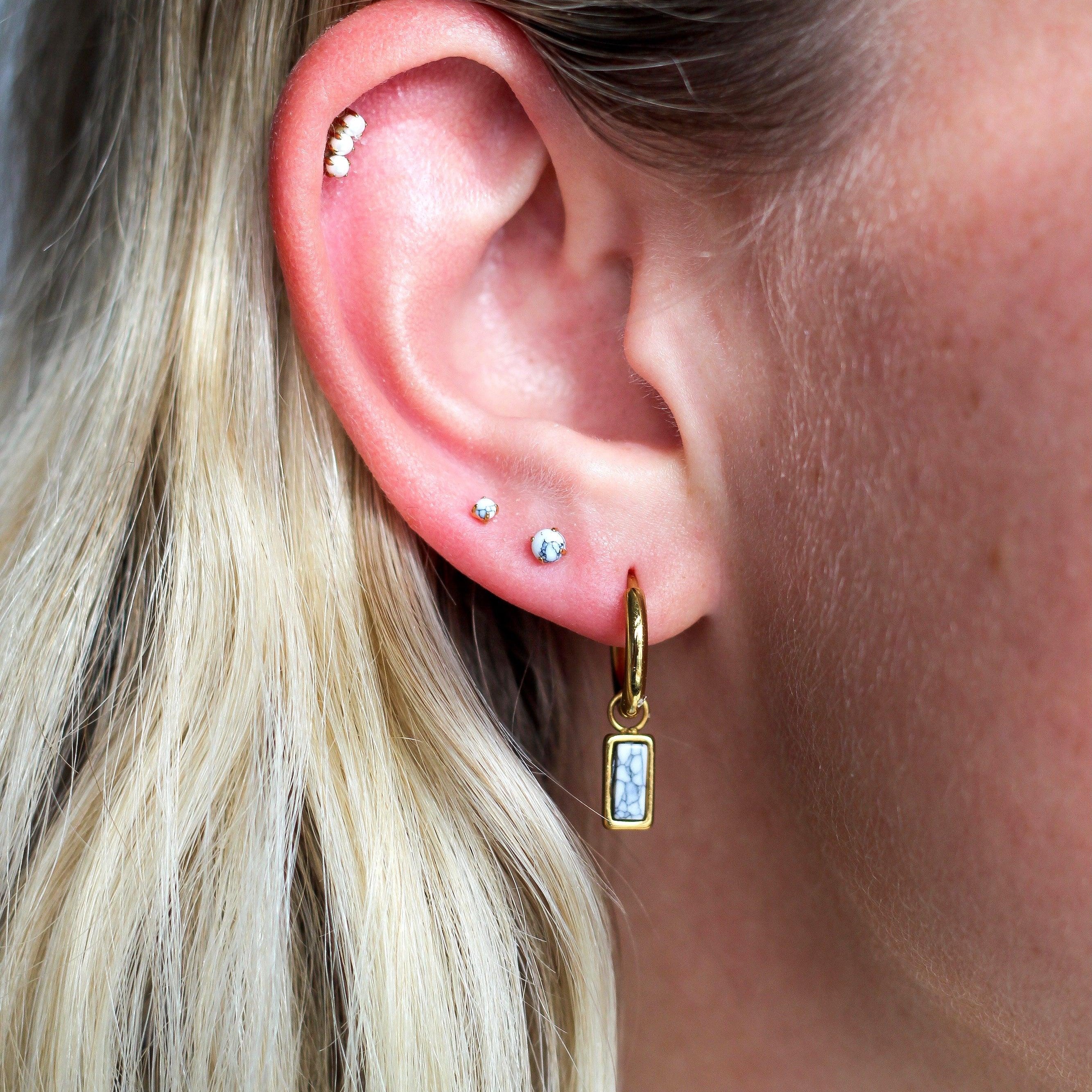 Howlite Flat Back Stud