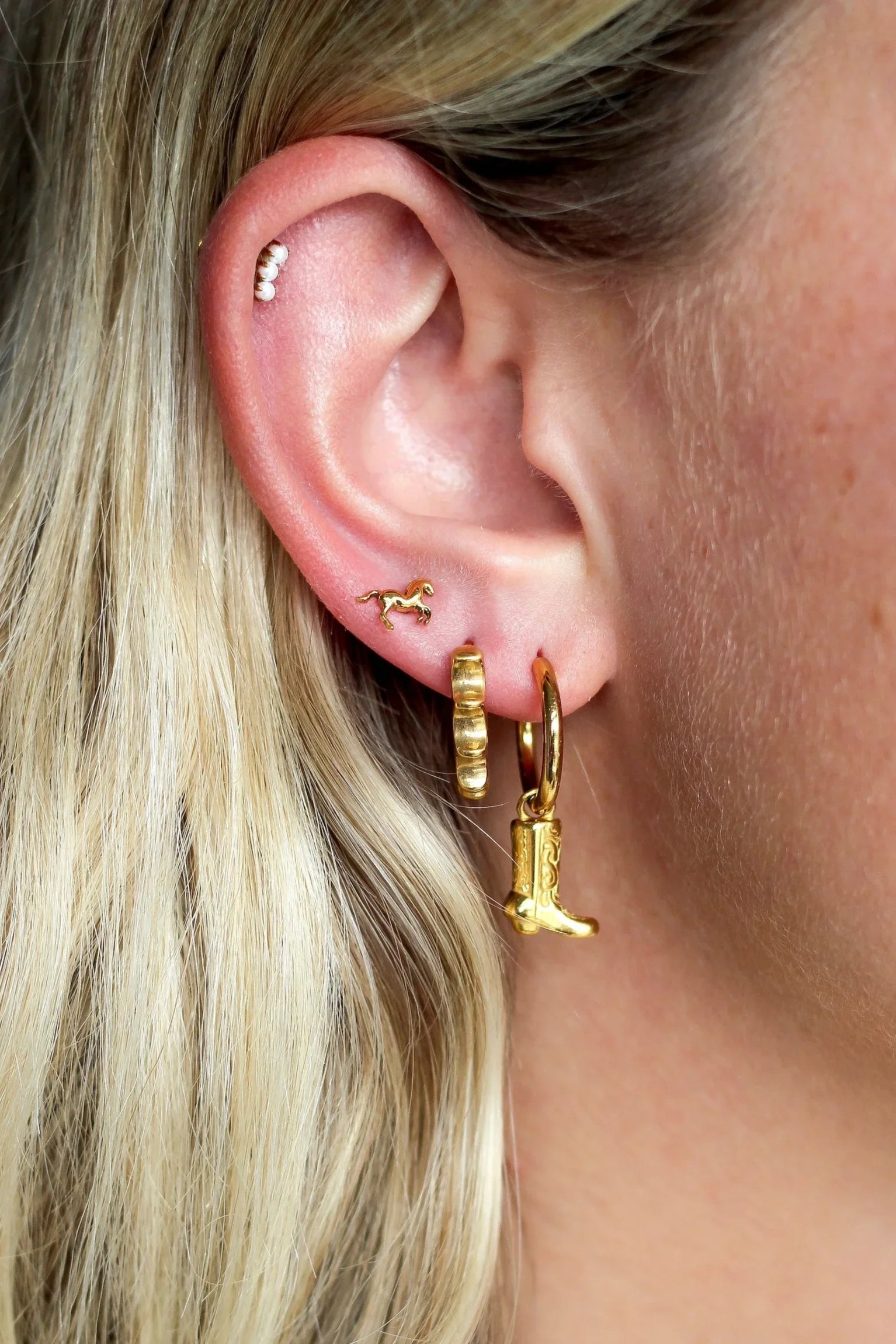 Mustang Flat Back Stud