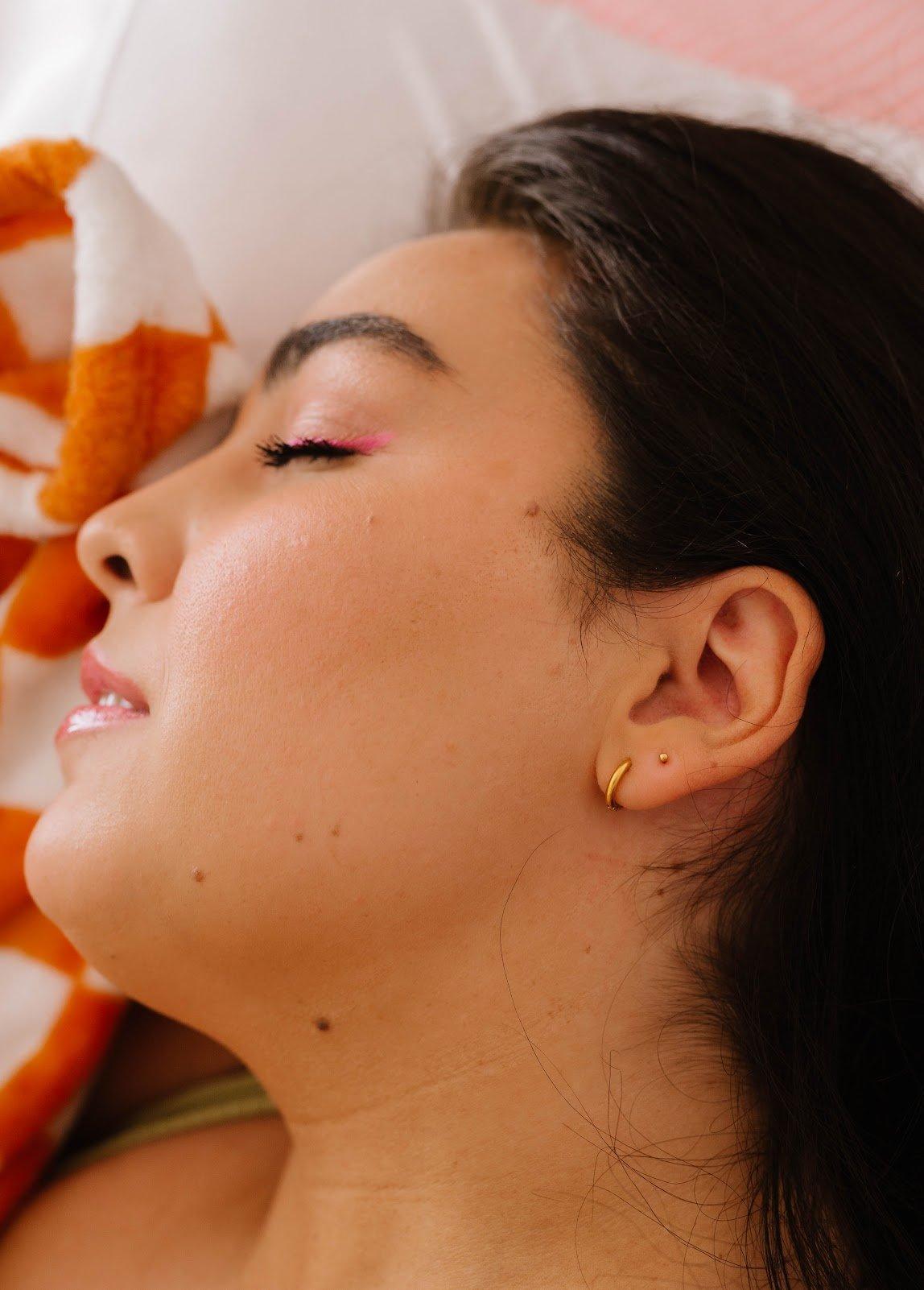 2mm Dot Flat Back Stud - Titanium