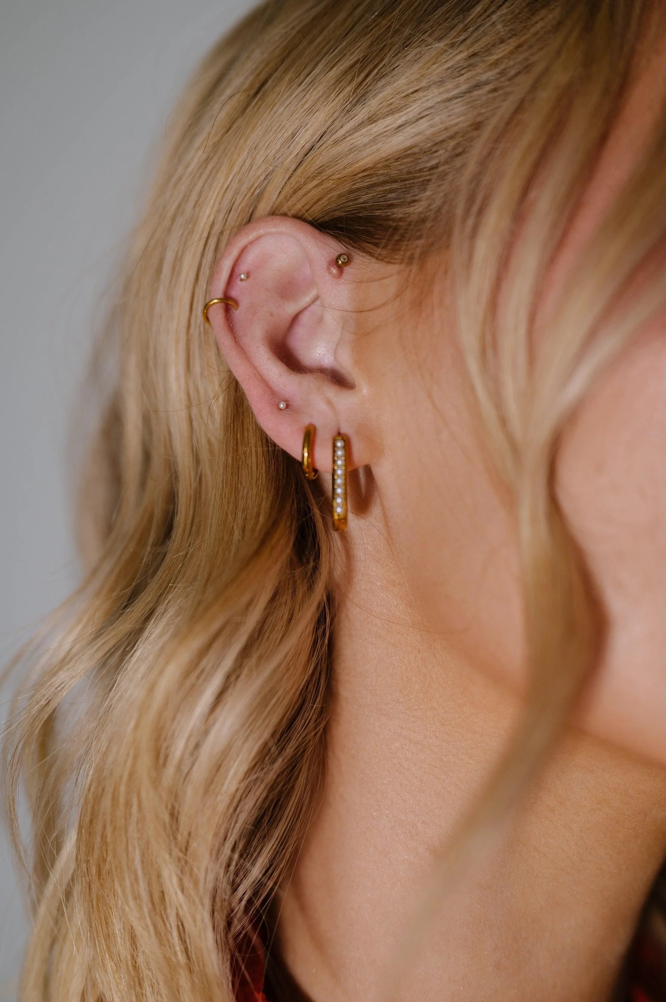 Mini Pearl Flat Back Stud